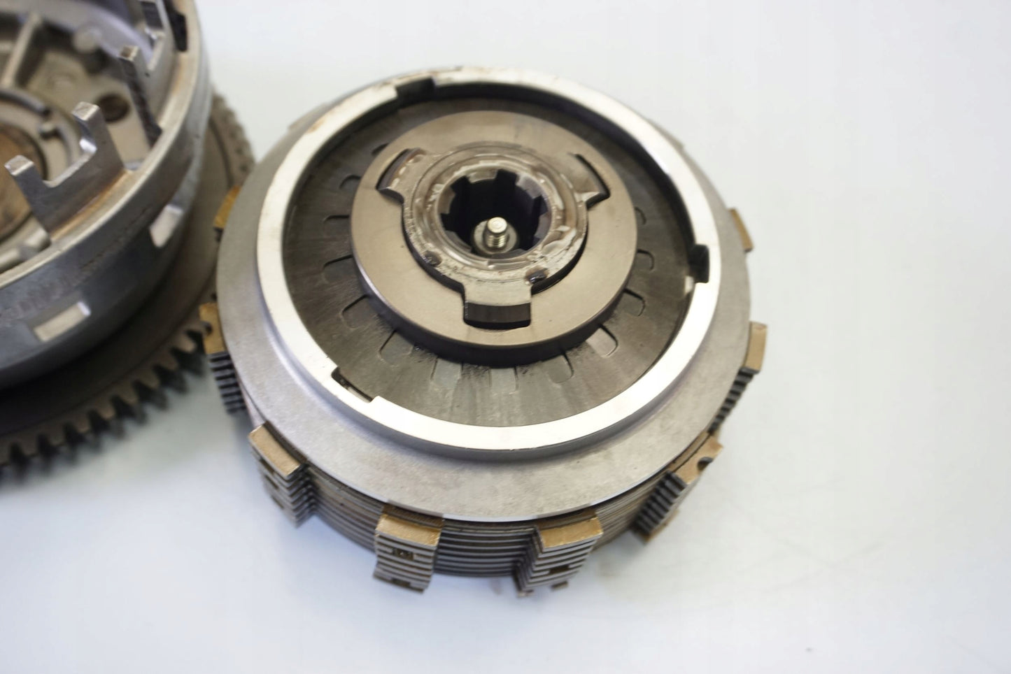 SUZUKI GSX-R 750 K8 K9 L0 Kupplung Kupplungskorb Clutch