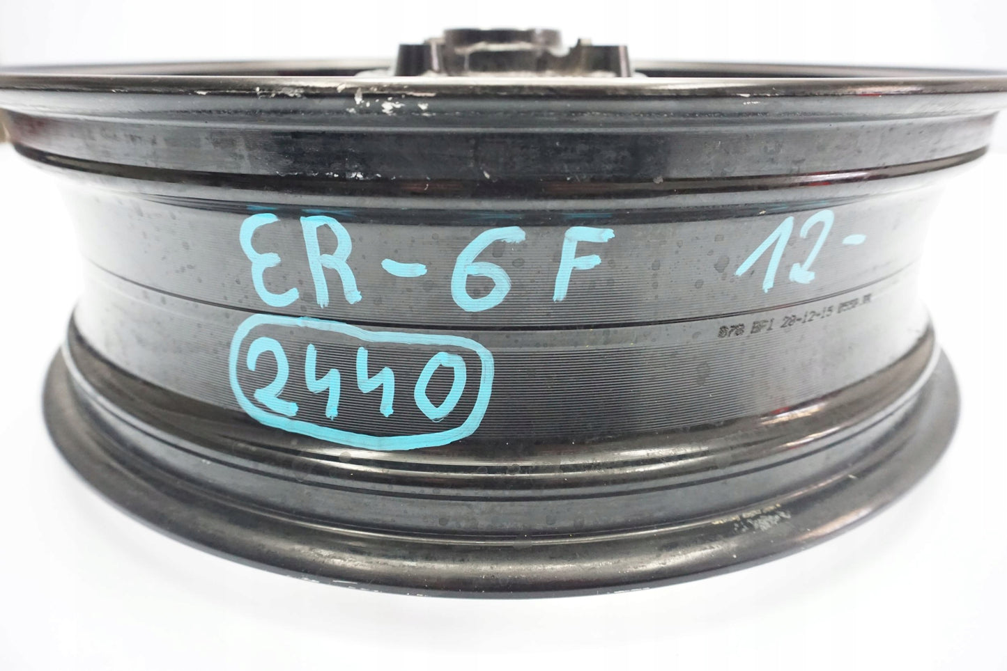 KAWASAKI 650 ER-6N 12-17 Felge hinten Wheel Hinterrad 4