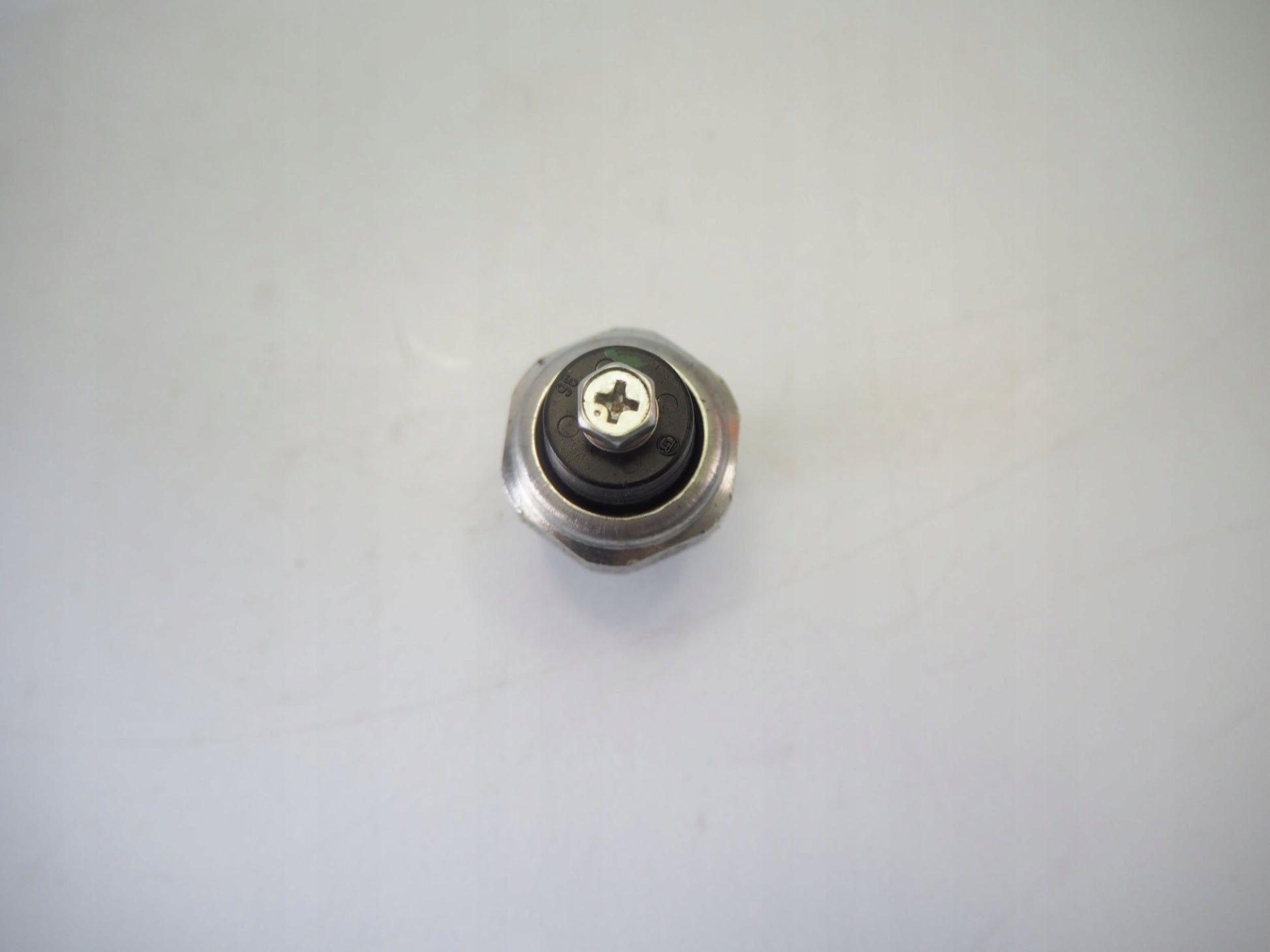 HONDA VFR 800 F 17- Öldrucksensor Öldruckschalter Oil Pressure Switch 4