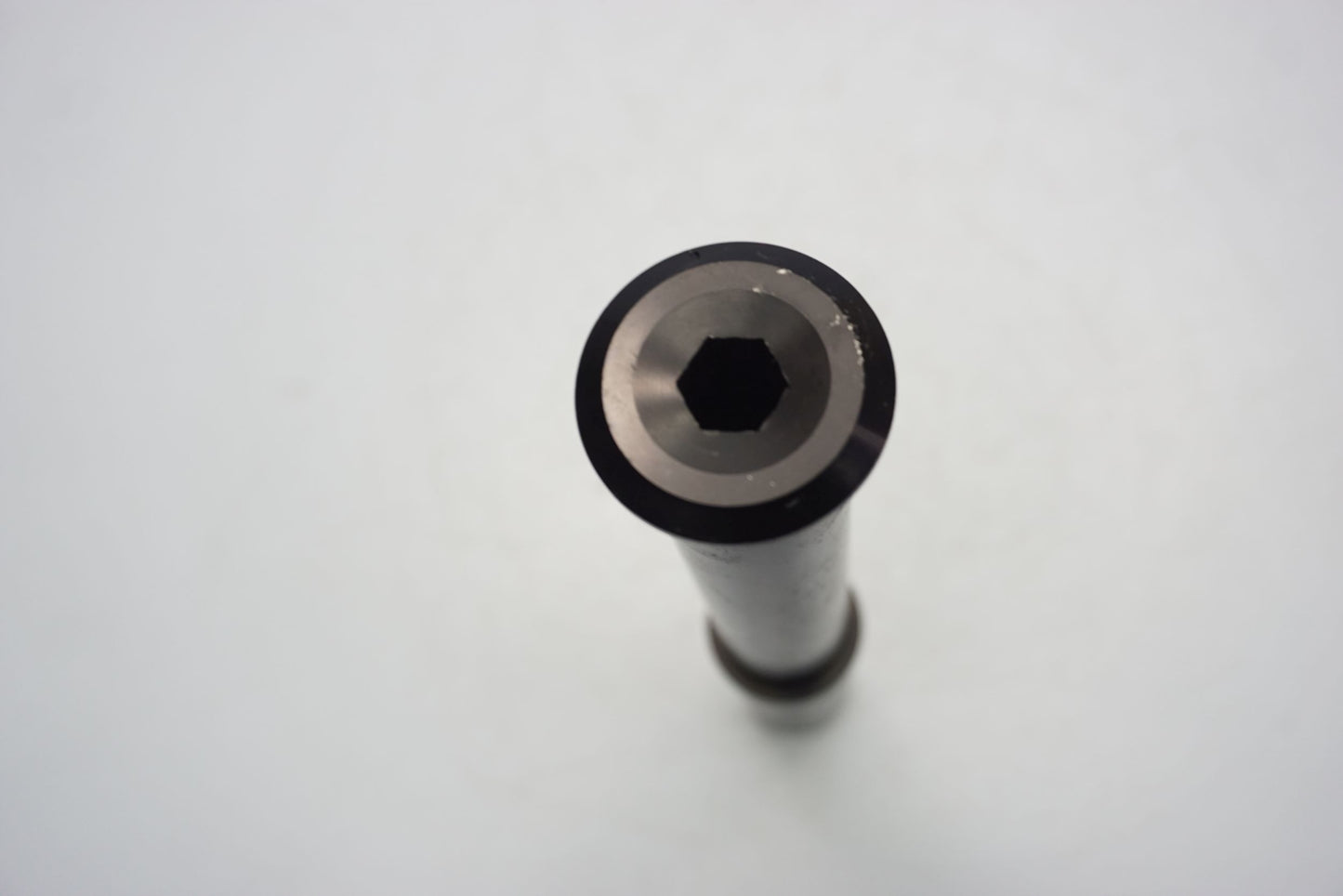 KTM 1290 SUPER DUKE R 17-20 Vorderachse Achse vorne Radachse front axle 5