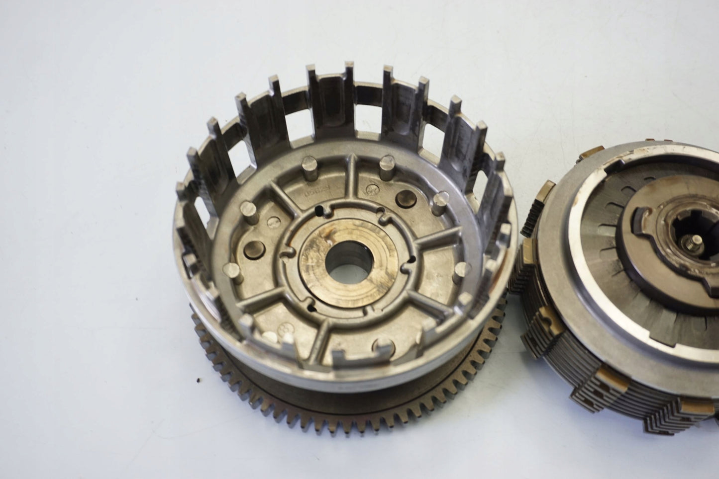 SUZUKI GSX-R 750 K8 K9 L0 Kupplung Kupplungskorb Clutch