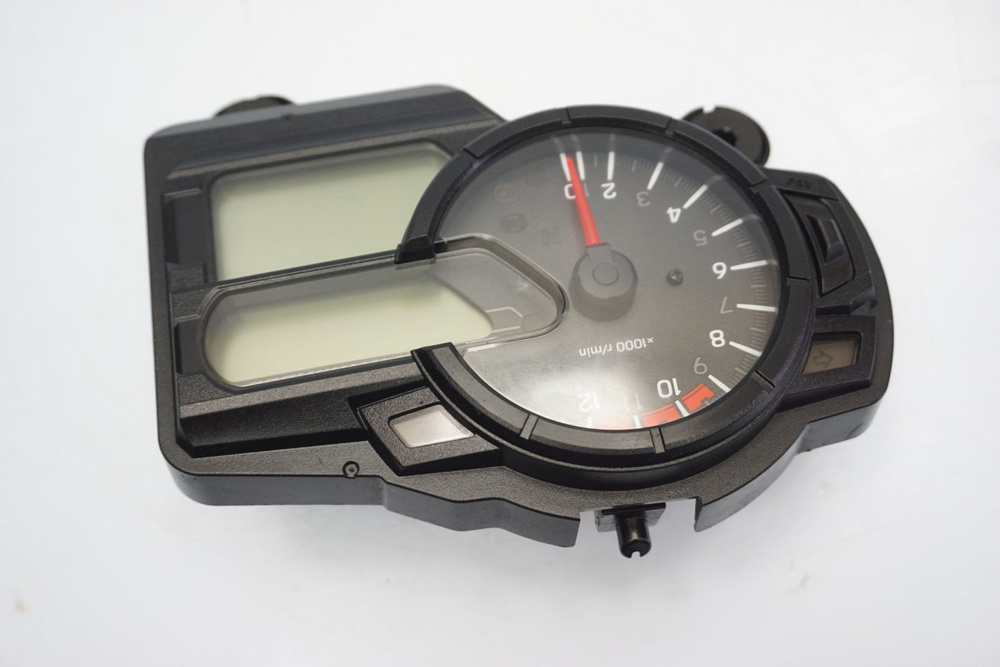 SUZUKI DL 1000 V-STROM 14-16 Tacho Tachometer Cockpit Speedometer