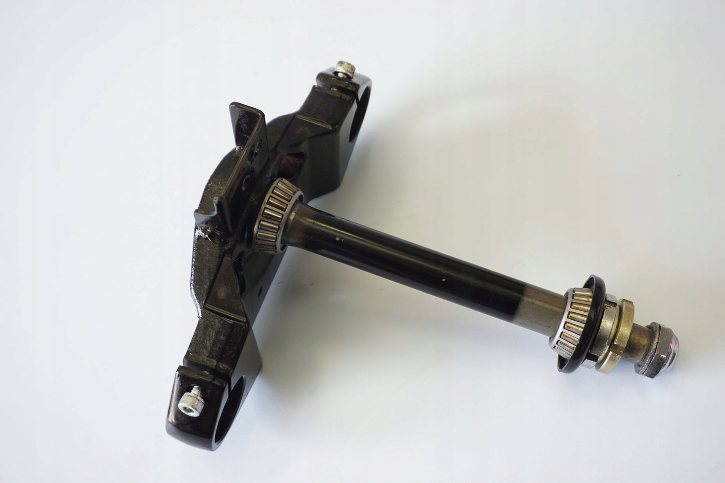 HYOSUNG ST7 2017 untere Gabelbrücke Triple Clamp unten 7