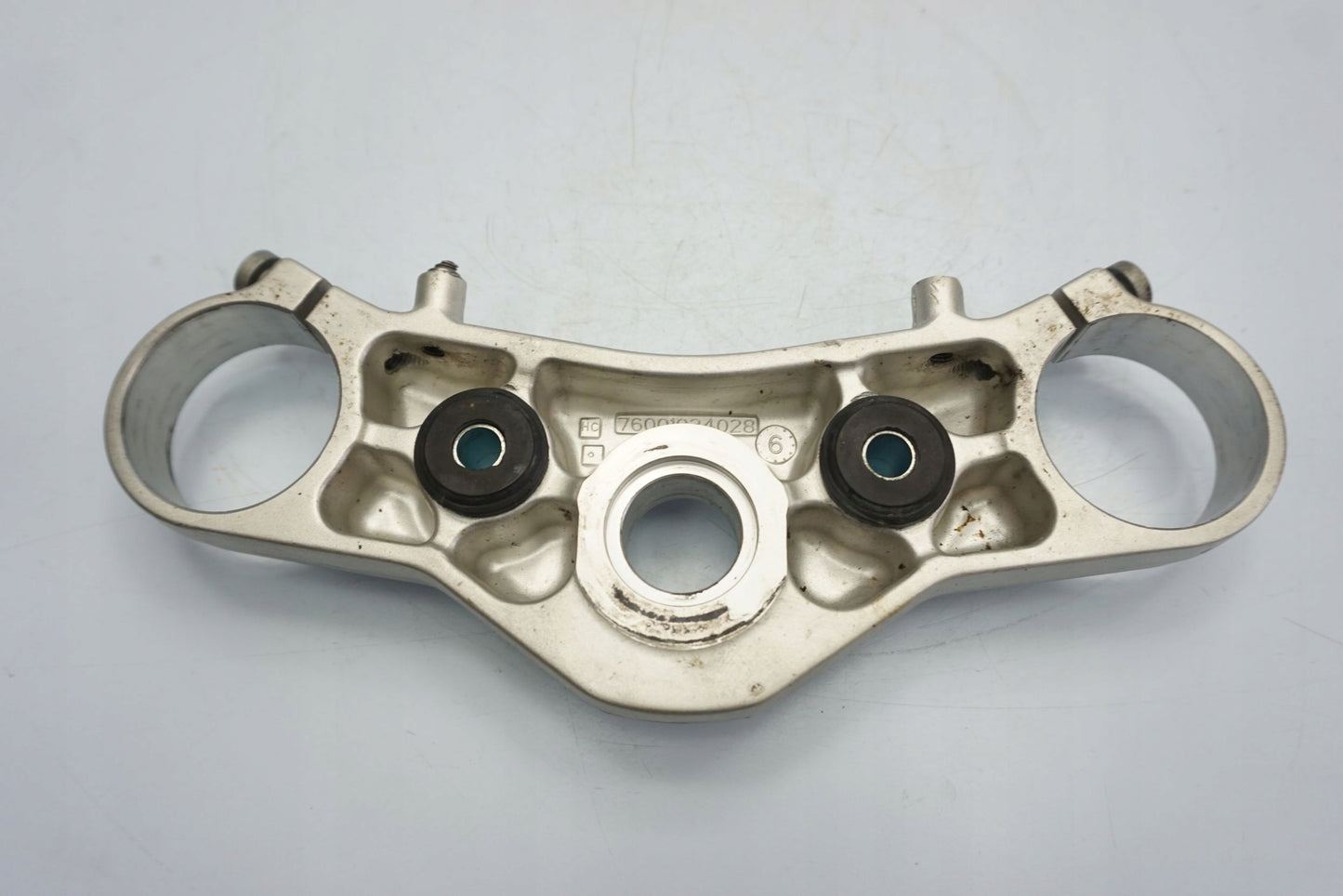 KTM 690 DUKE 16-19 obere Gabelbrücke Triple Clamp oben 2