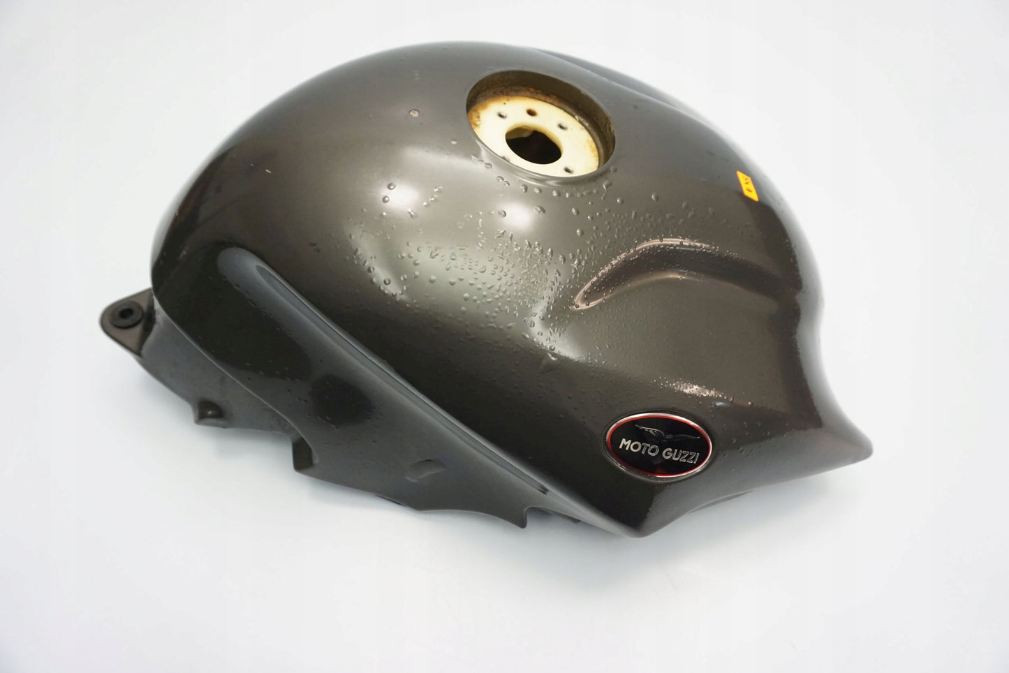 MOTO GUZZI BREVA V 1100 Kraftstofftank Benzintank Fuel Tank 4