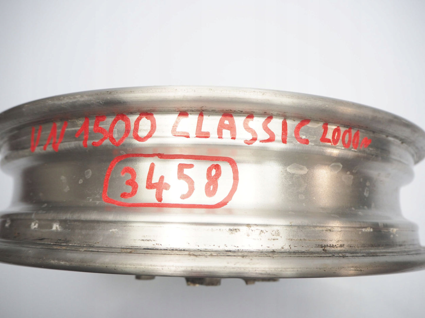 KAWASAKI VN 1500 VULCAN CLASSIC TOURER Felge vorne Wheel Vorderrad 4