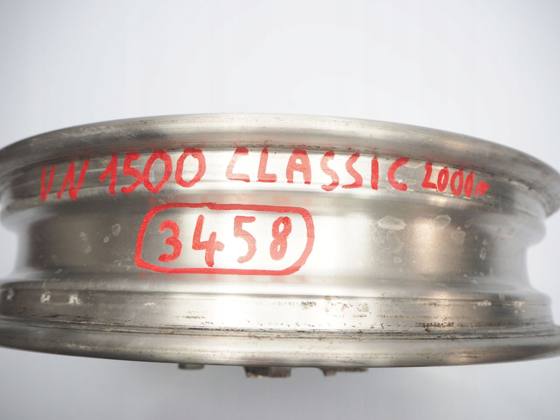 KAWASAKI VN 1500 VULCAN CLASSIC TOURER Felge vorne Wheel Vorderrad 4