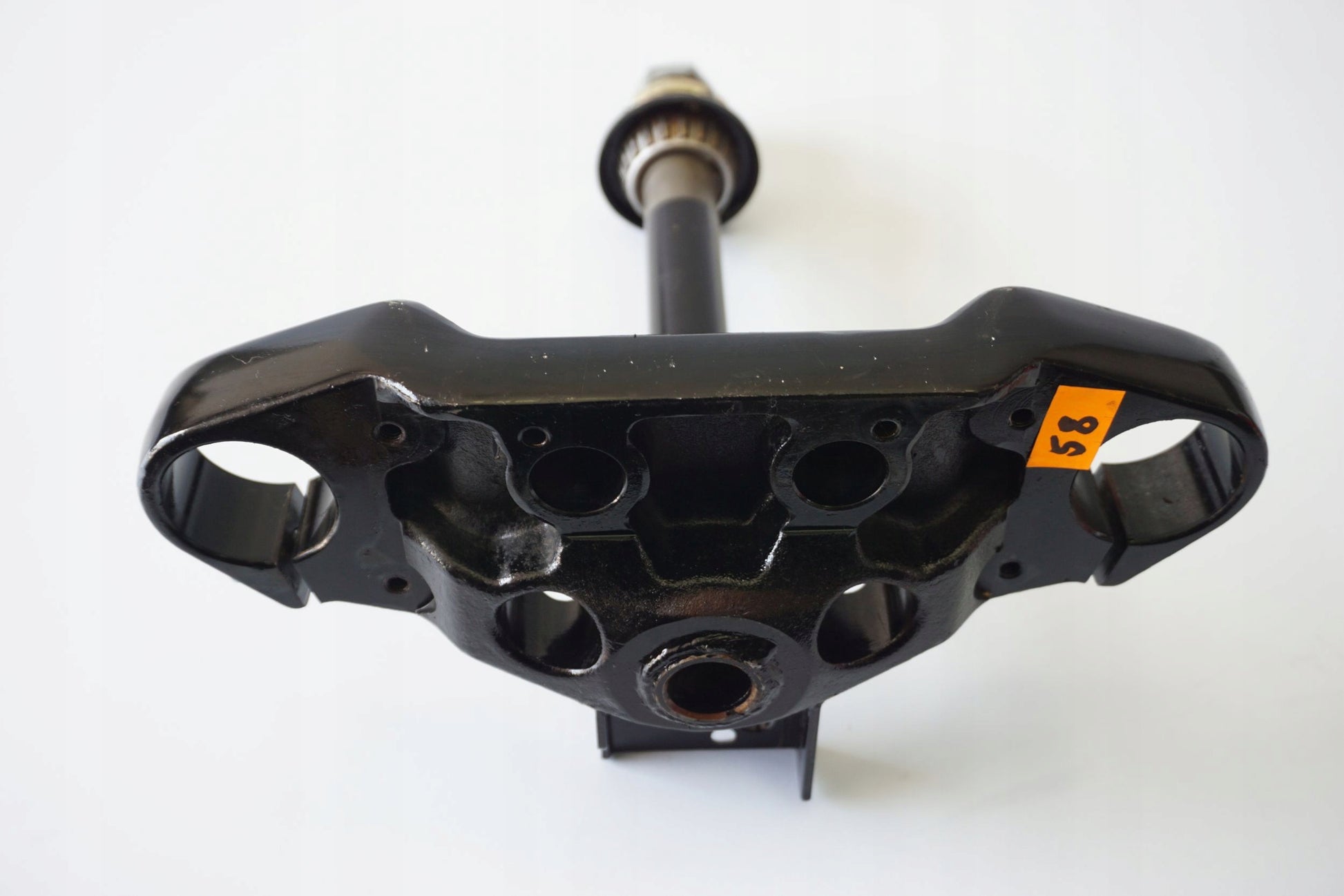 HYOSUNG ST7 2017 untere Gabelbrücke Triple Clamp unten 3