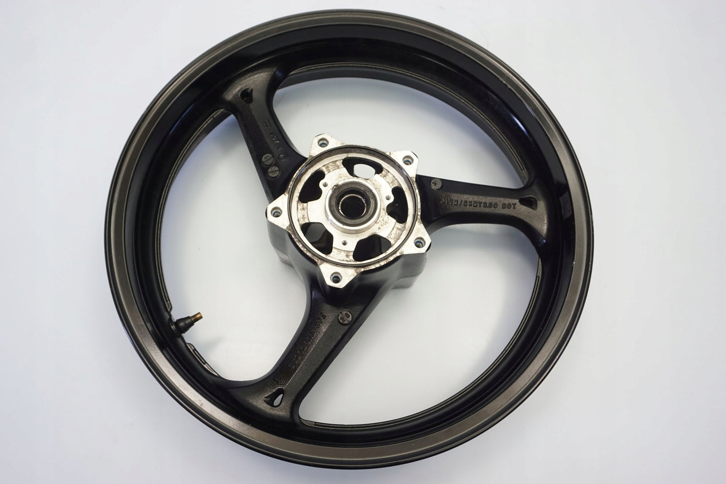 SUZUKI GSR 600 06-10 Felge vorne Wheel Vorderrad