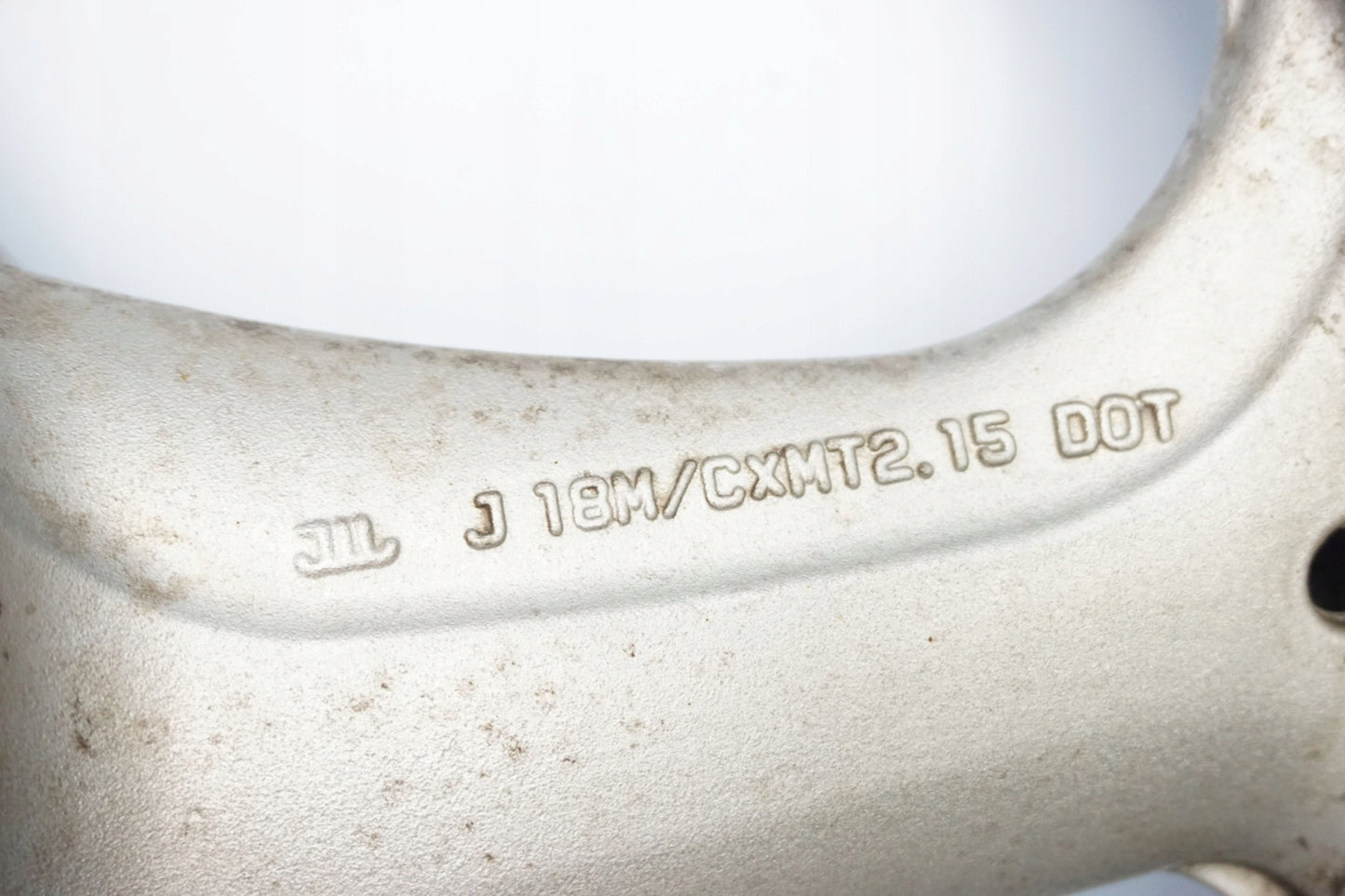 HONDA XL 125 V VARADERO 01-06 Felge vorne Wheel Vorderrad 3