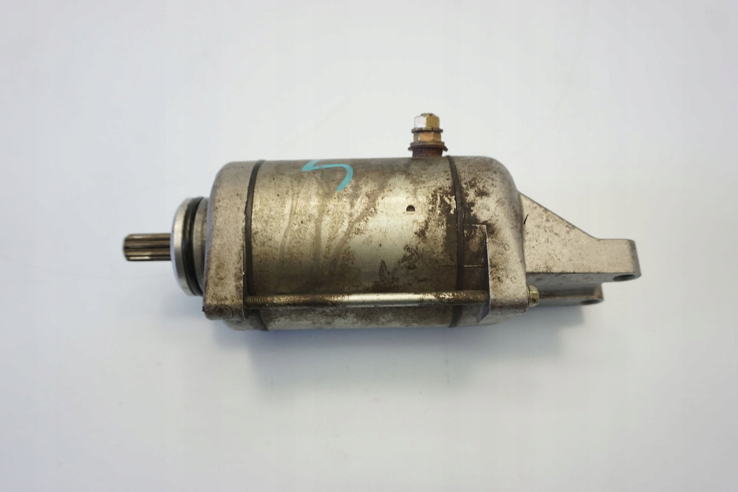 SUZUKI GSX 1400 01-08 Anlasser Starter Motor