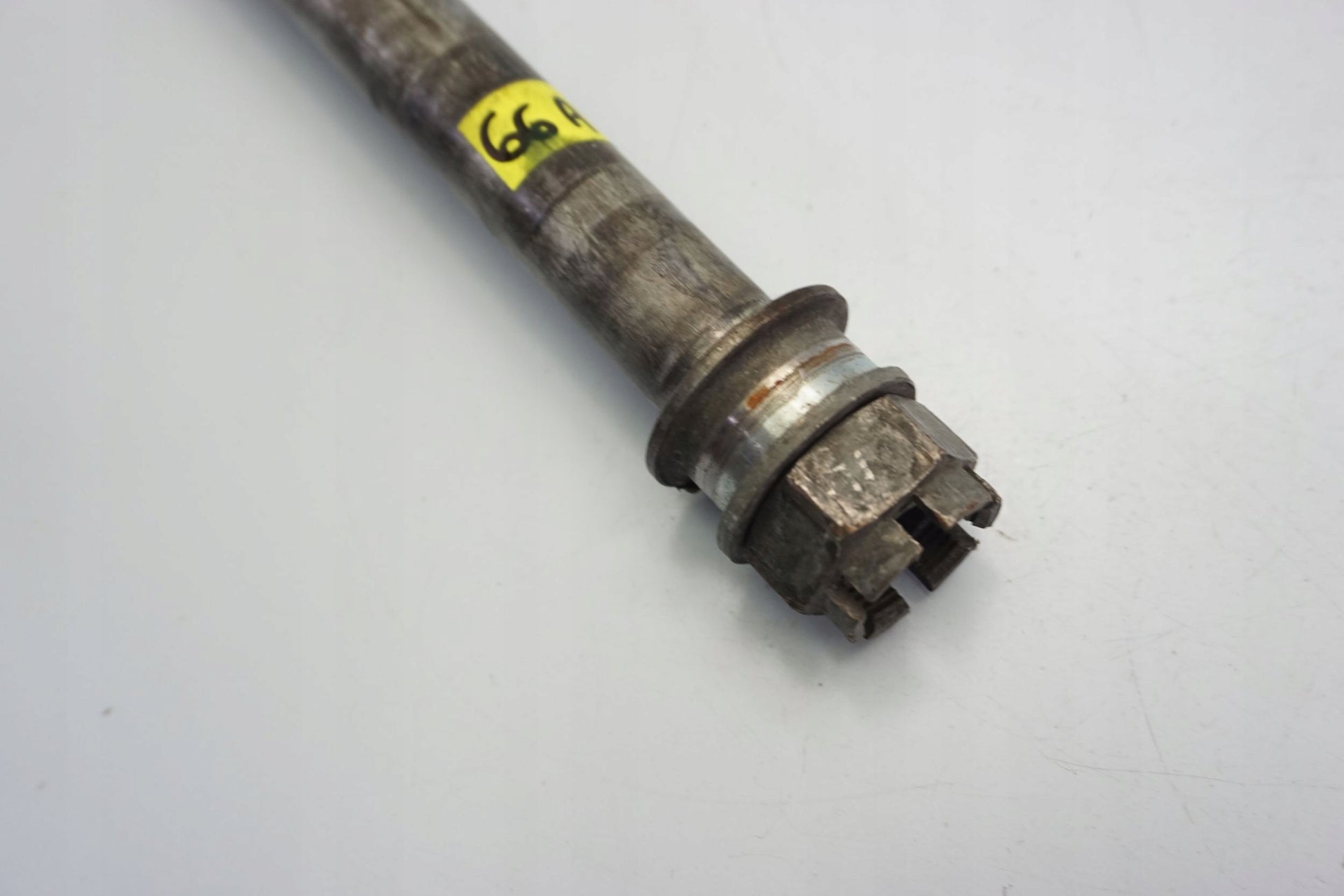 KAWASAKI ZX-9R 00-01 Hinterachse Achse hinten Radachse rear axle 3