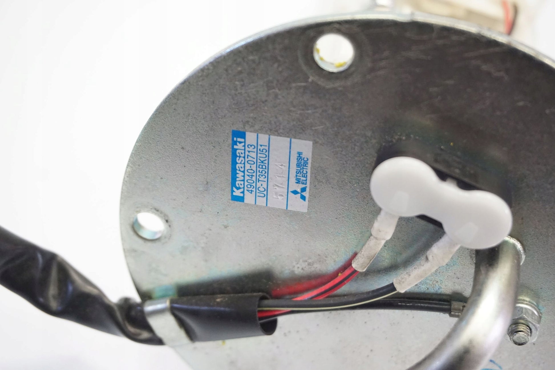 KAWASAKI Z-300 15-18 Benzinpumpe Kraftstoffpumpe Fuel Pump 4