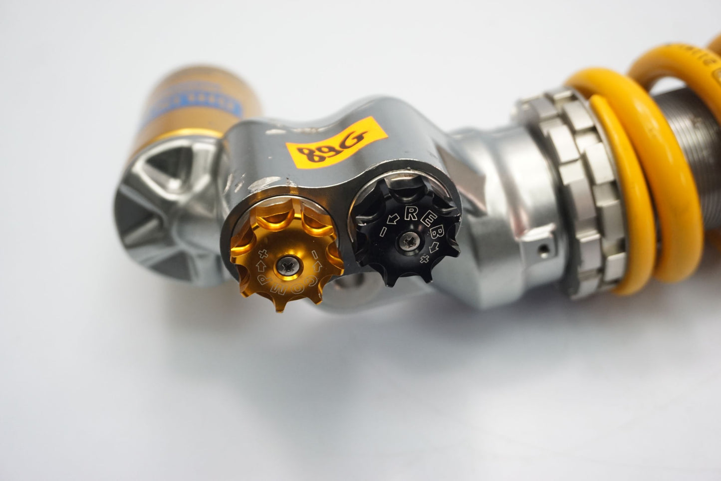 TRIUMPH SPEED TRIPLE 1050 R 11-16 Öhlins TTX Stoßdämpfer Federbein shock absorber