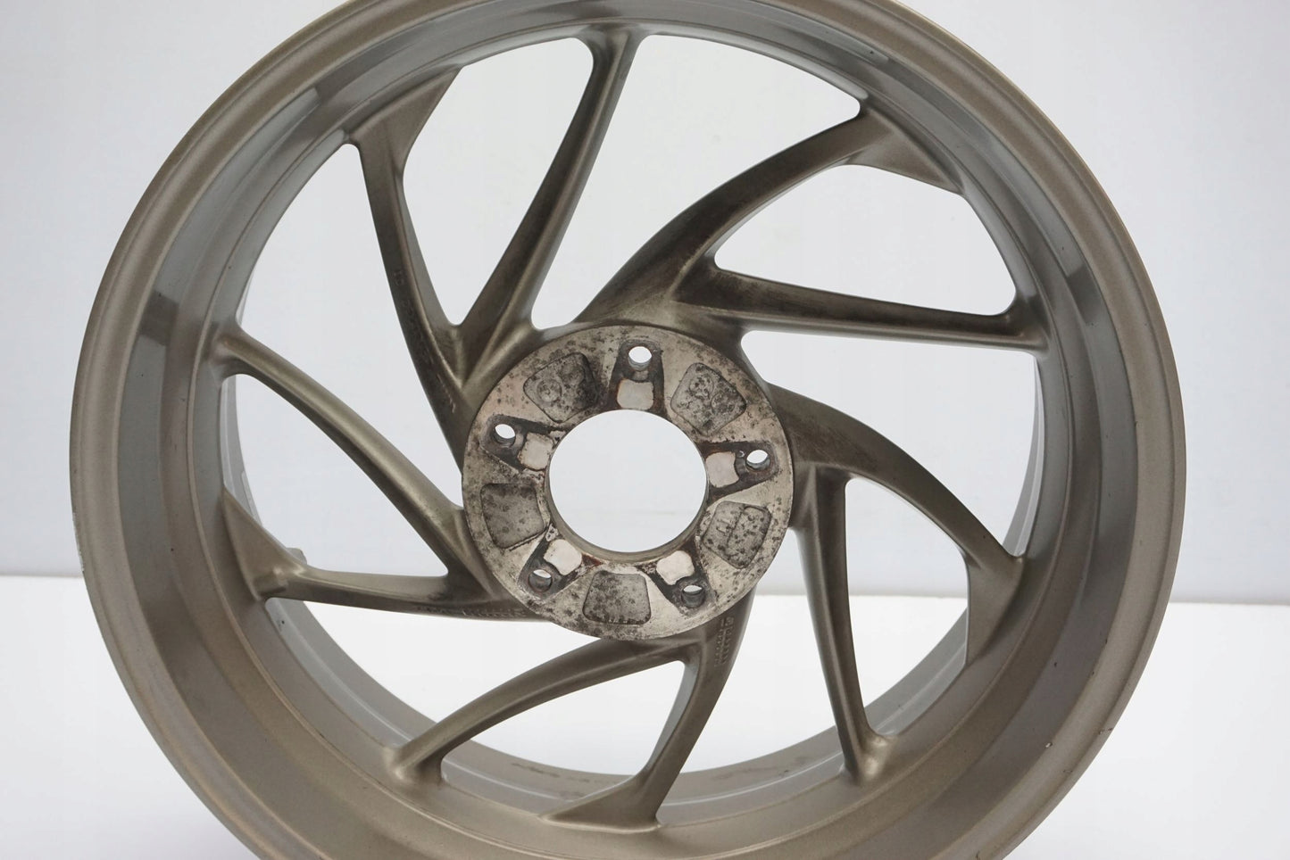 BMW K 1600 GT GTL 10-16 Felge hinten Wheel Hinterrad