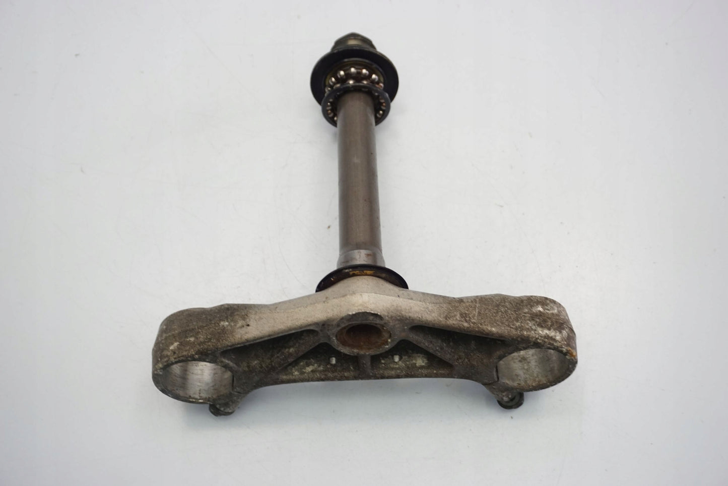 HONDA ST 1300 PAN EUROPEAN 02-13 untere Gabelbrücke Triple Clamp unten 3