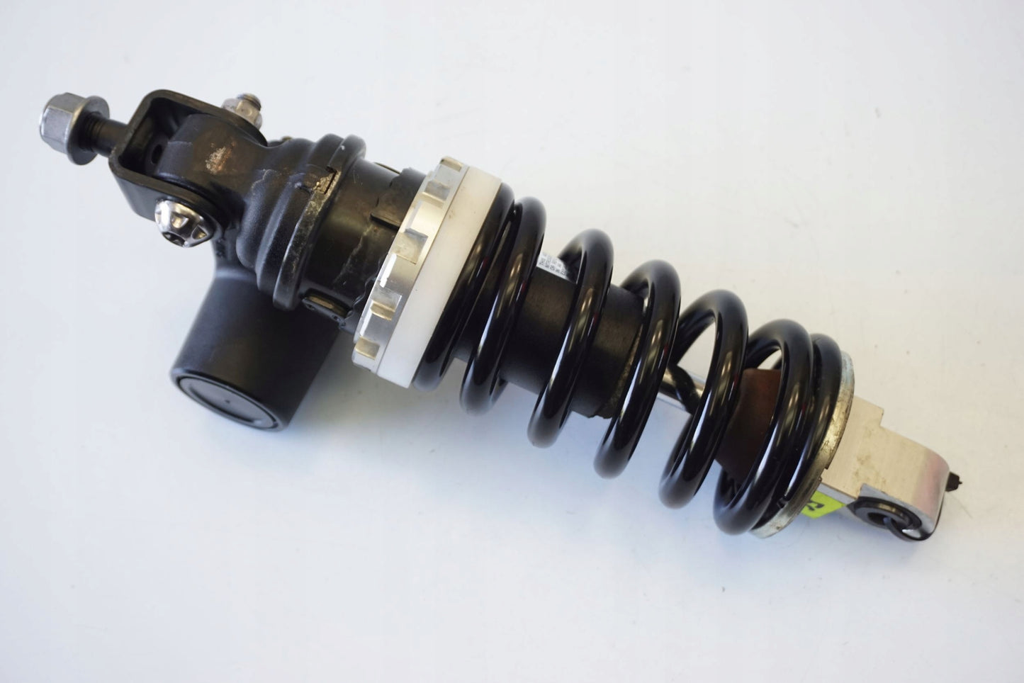 TRIUMPH STREET TRIPLE 660 17- Stoßdämpfer Federbein shock absorber