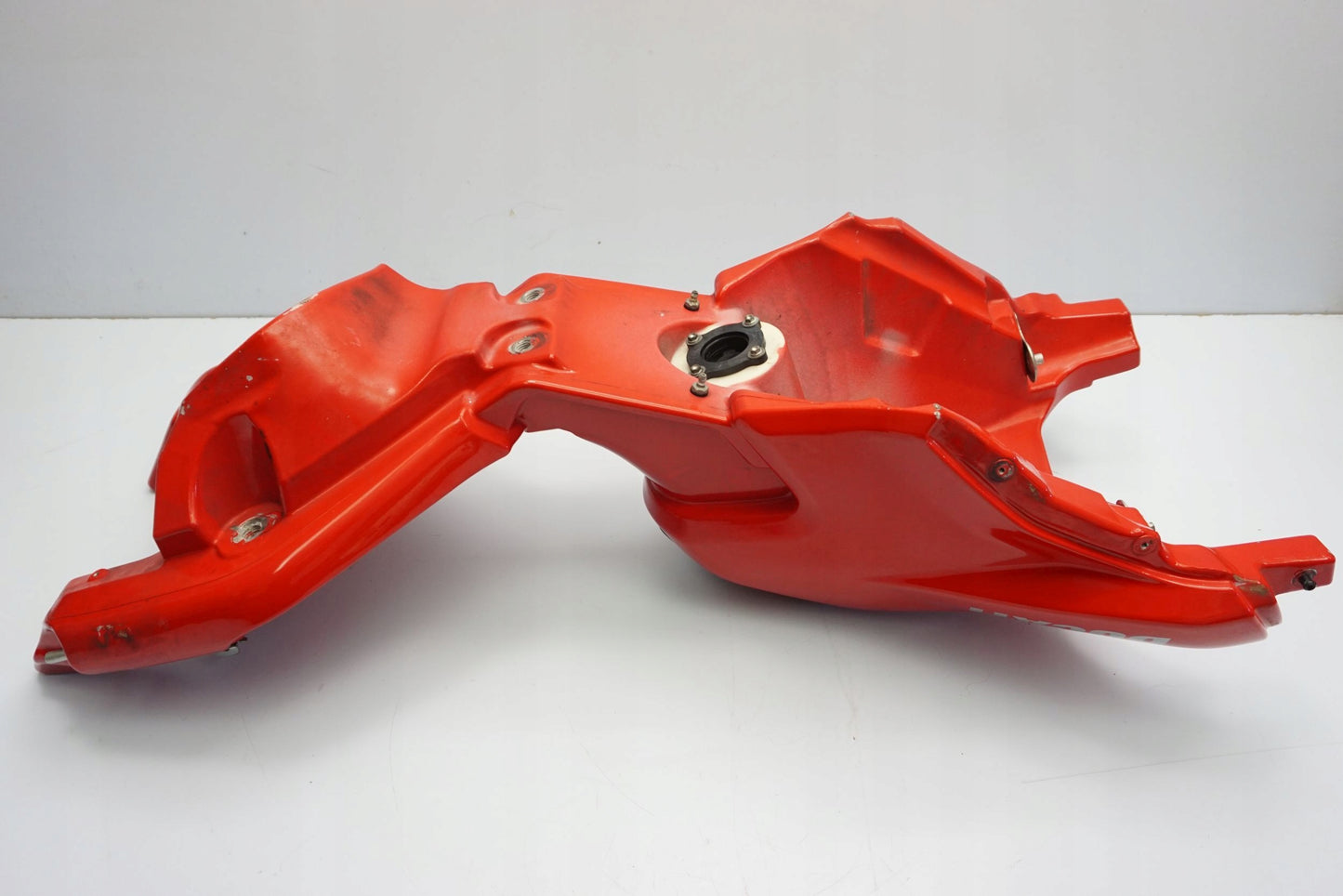 DUCATI MULTISTRADA 1100 07-10 Kraftstofftank Benzintank Fuel Tank