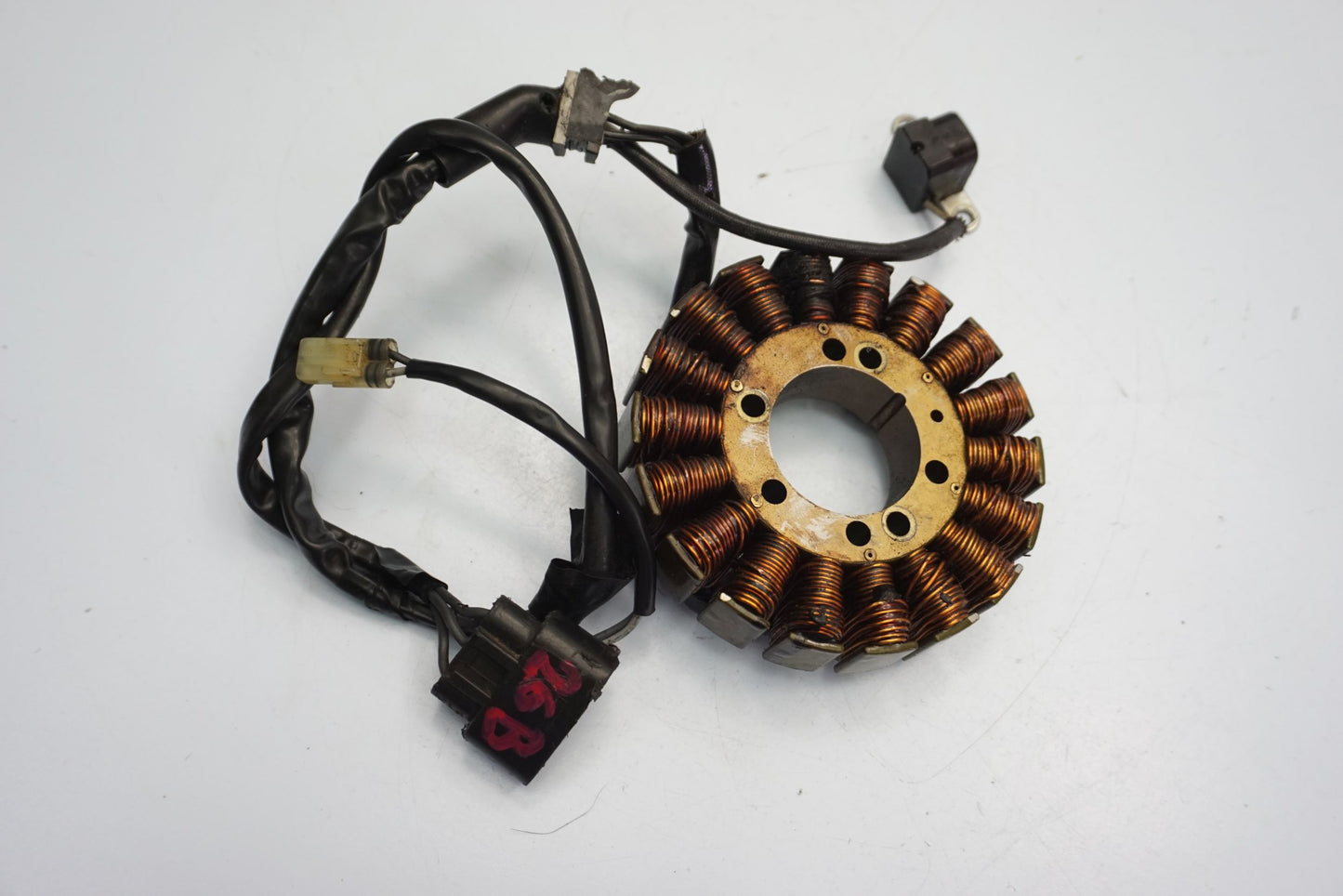 TRIUMPH STREET TRIPLE 675 13-17 Lichtmaschine Stator Generator Lima Alternator