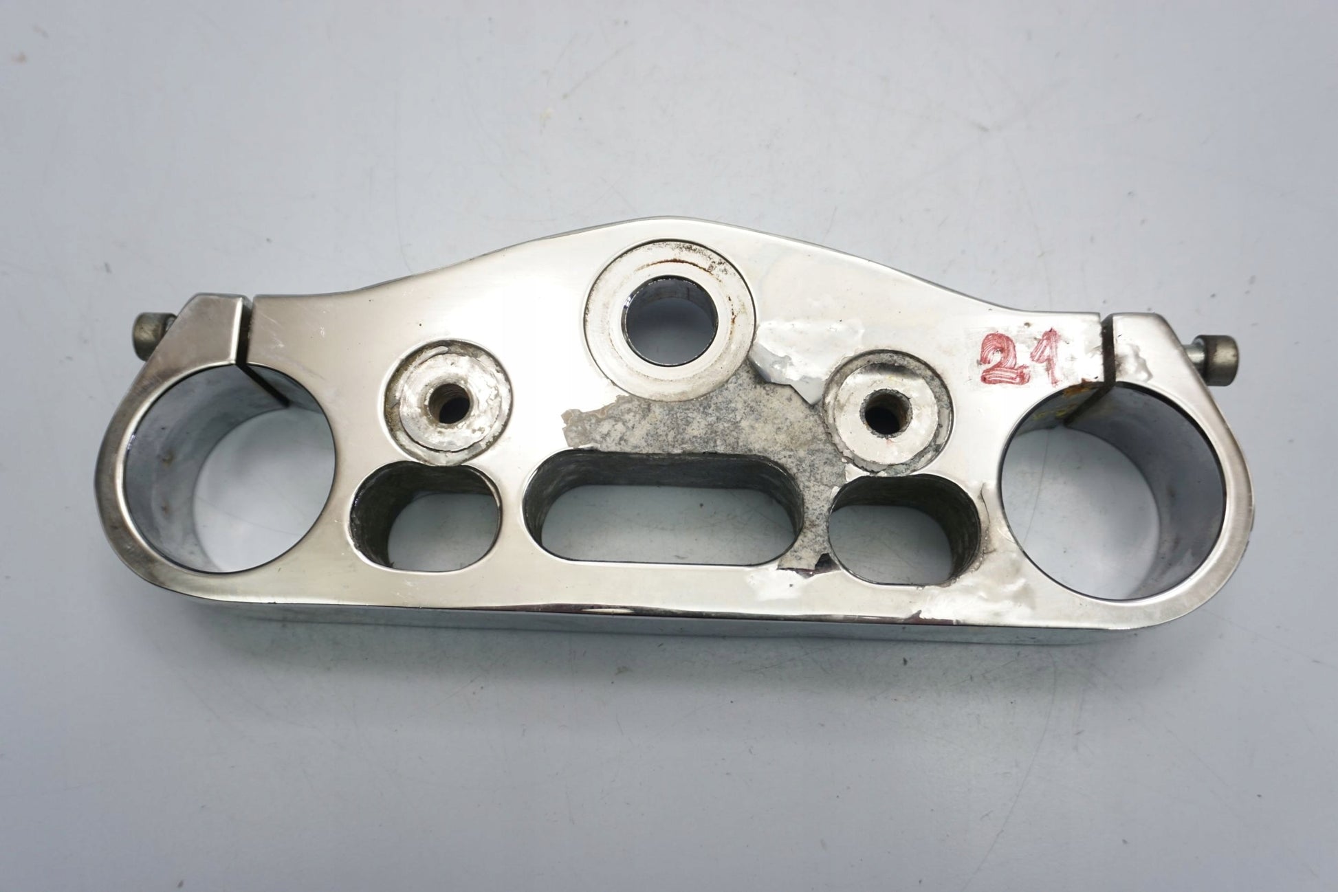 HYOSUNG GV 650 AQUILA 05-11 obere Gabelbrücke Triple Clamp oben 5