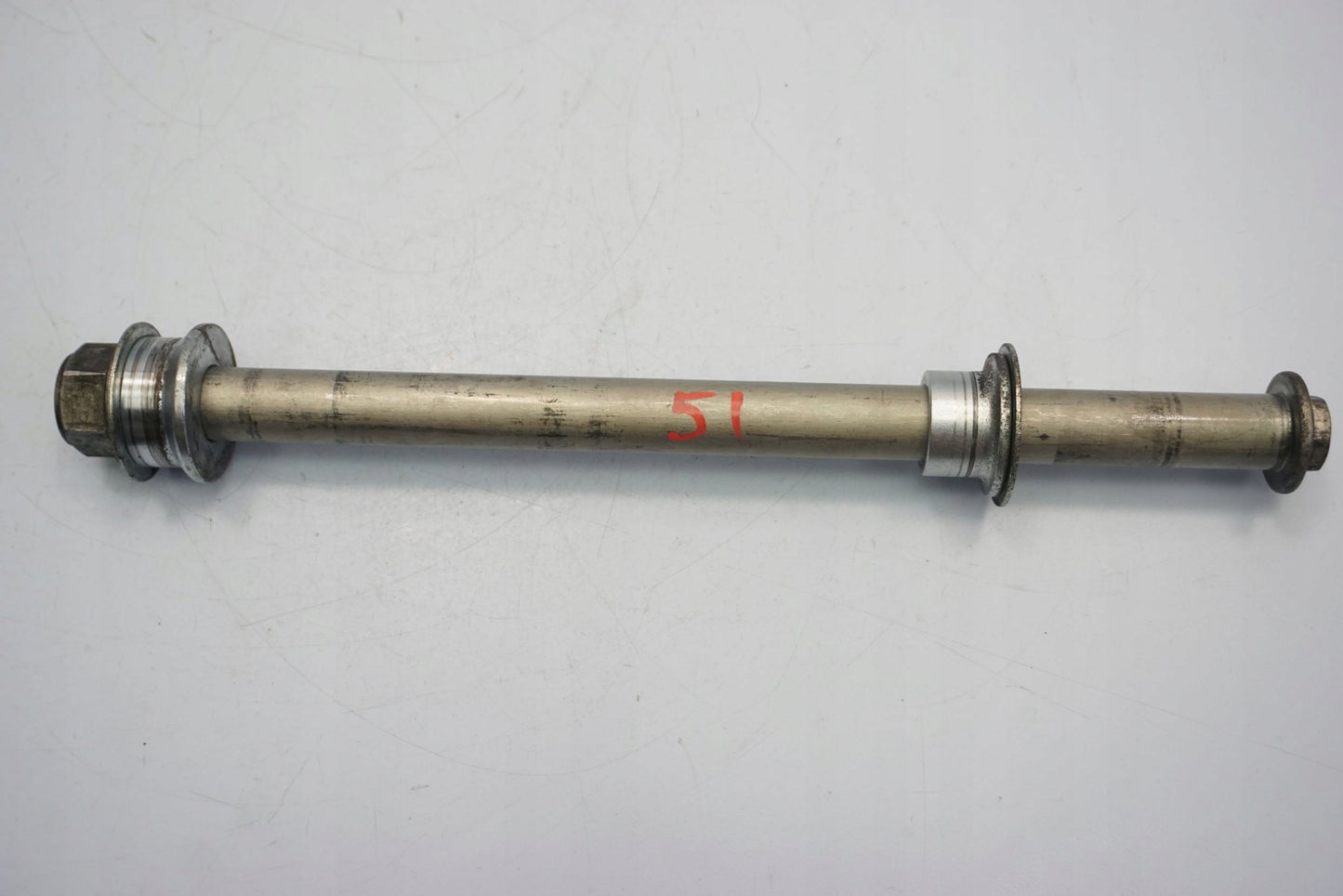 SUZUKI SV 650 16- Hinterachse Achse hinten Radachse rear axle