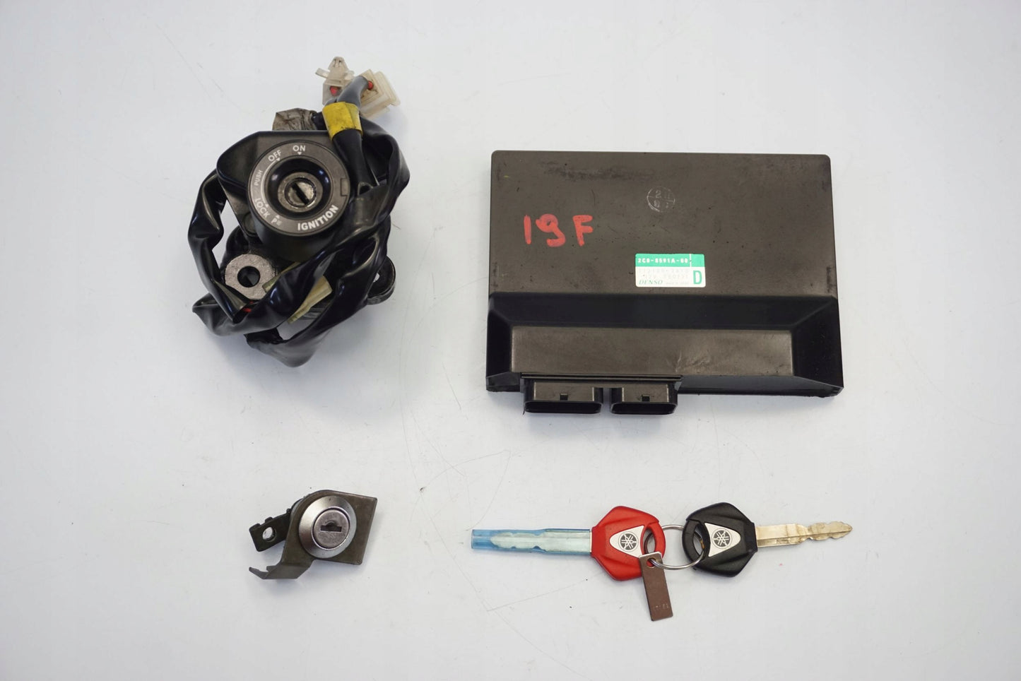 YAMAHA YZF-R6 RJ11 06-07 Schlosssatz Zündschloss Lock Set