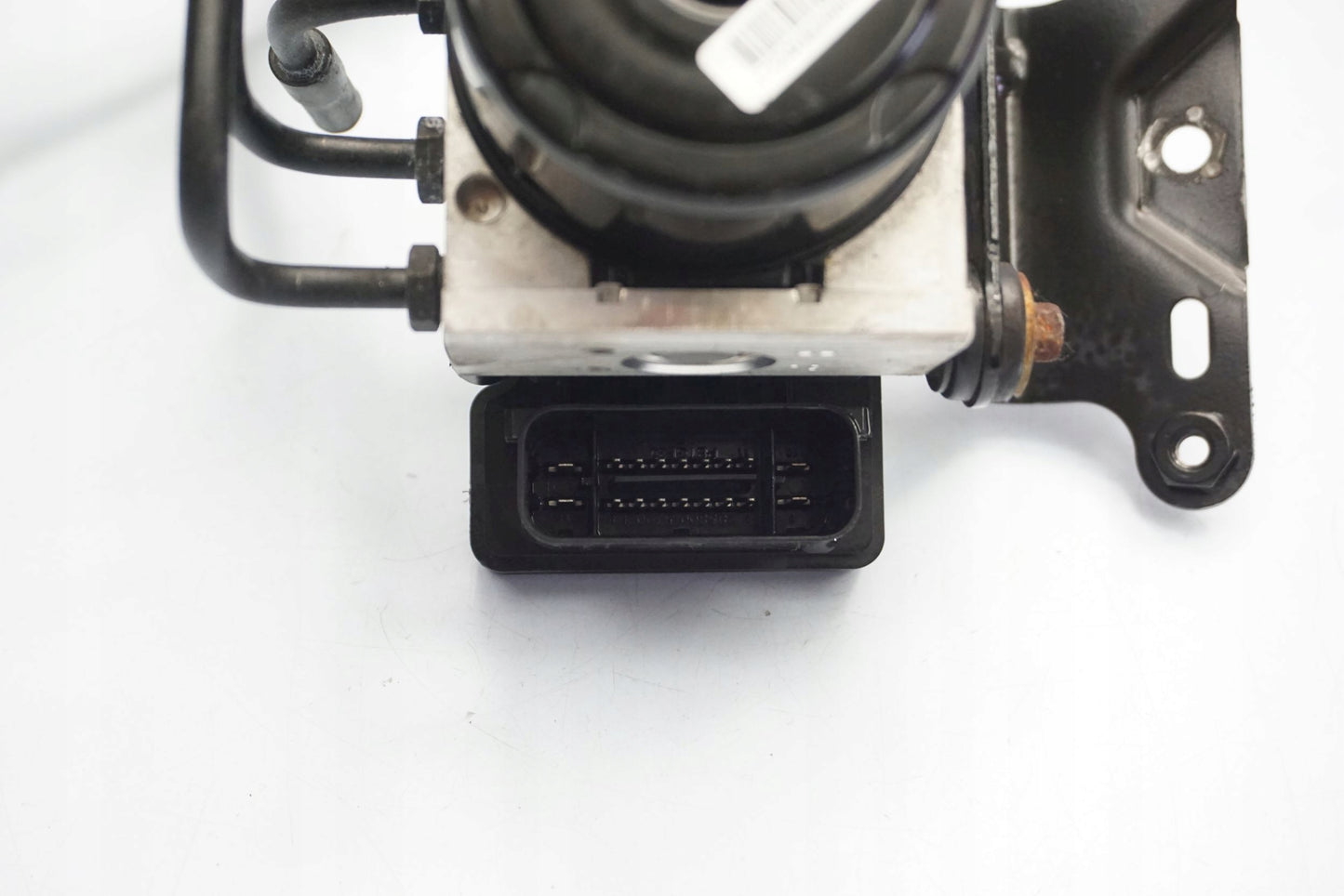 MOTO GUZZI V7 III STONE ABS Pumpe Druckmodulator 6