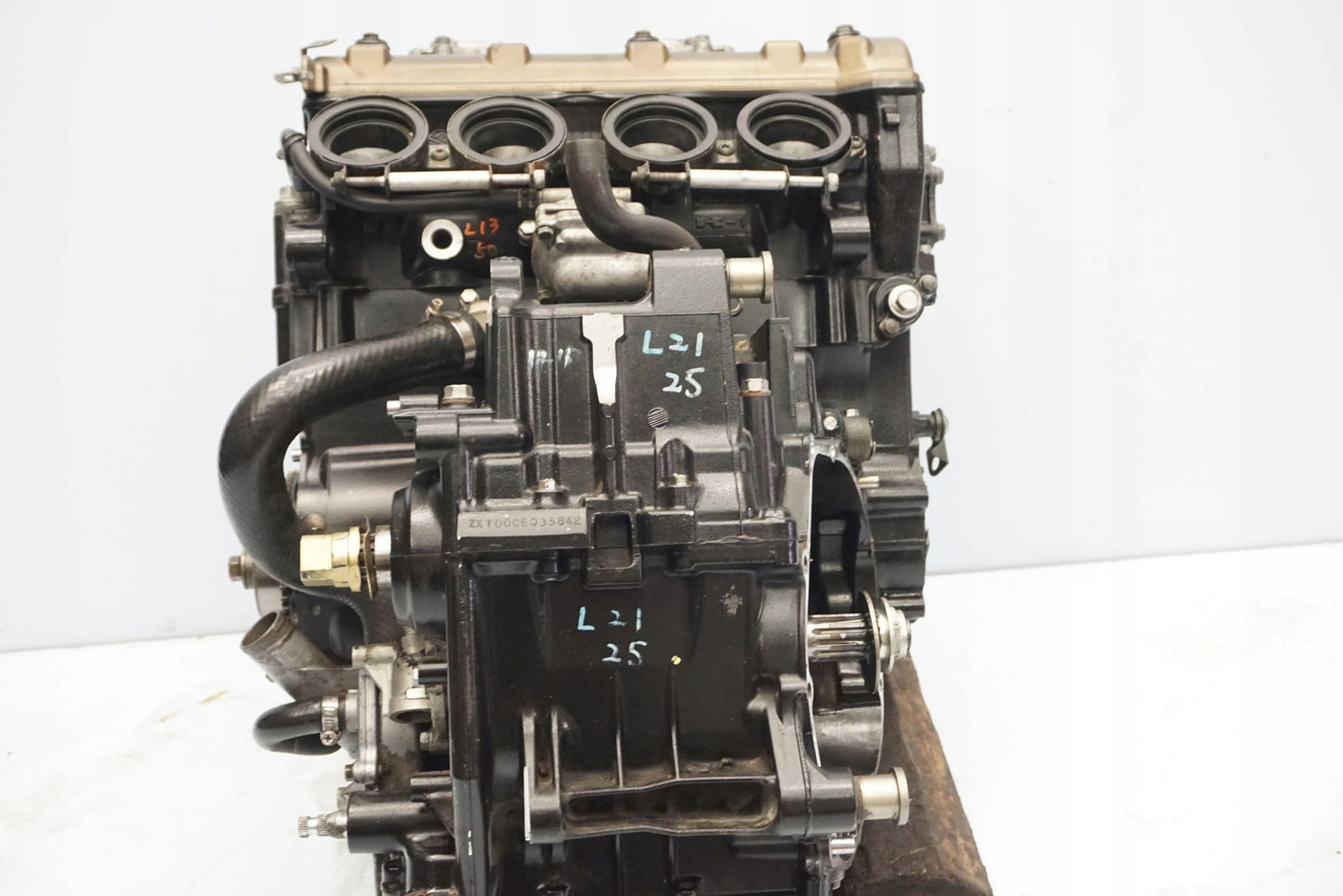 KAWASAKI ZX-10R 04-05 Motor Motorblock Engine 4