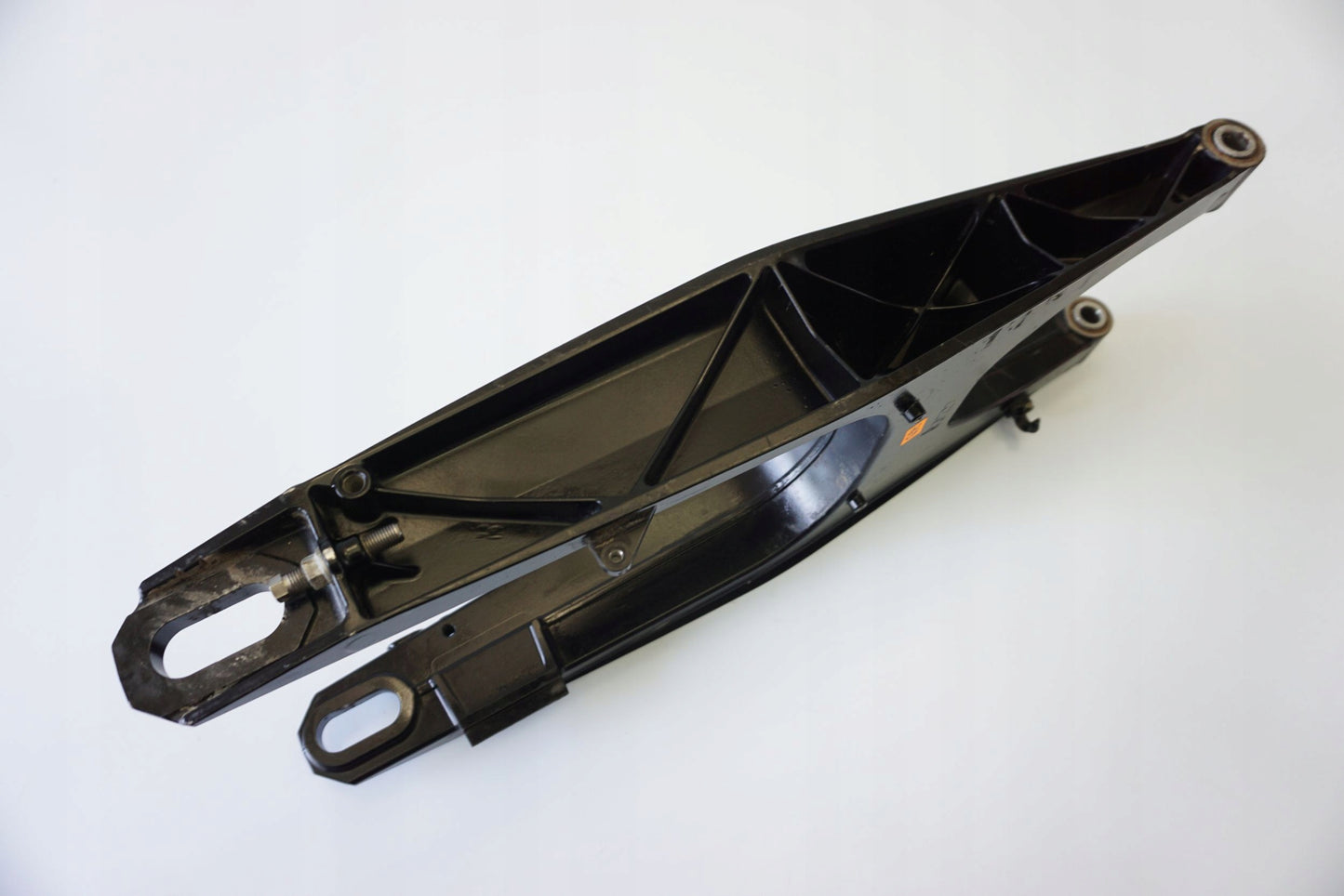 KTM 690 DUKE 12-15 Schwinge Hinterradschwinge swing arm 3