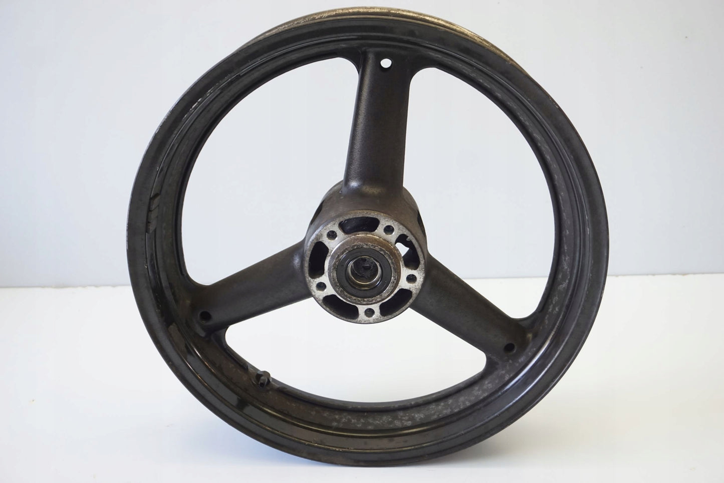 SUZUKI GSX-R 1300 HAYABUSA 99-07 Felge vorne Wheel Vorderrad