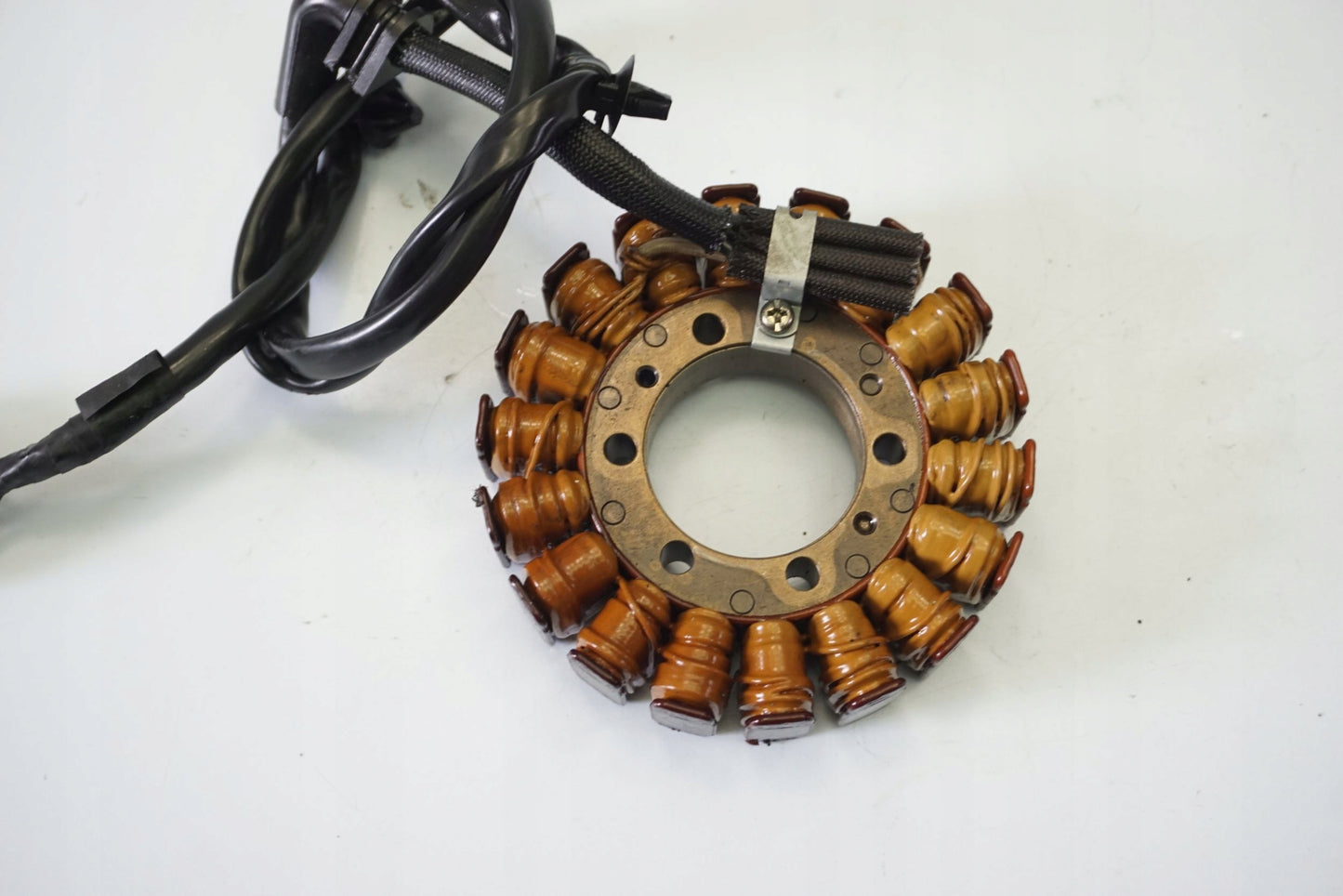 HONDA CBR 650 F 14-18 Lichtmaschine Stator Generator Lima Alternator