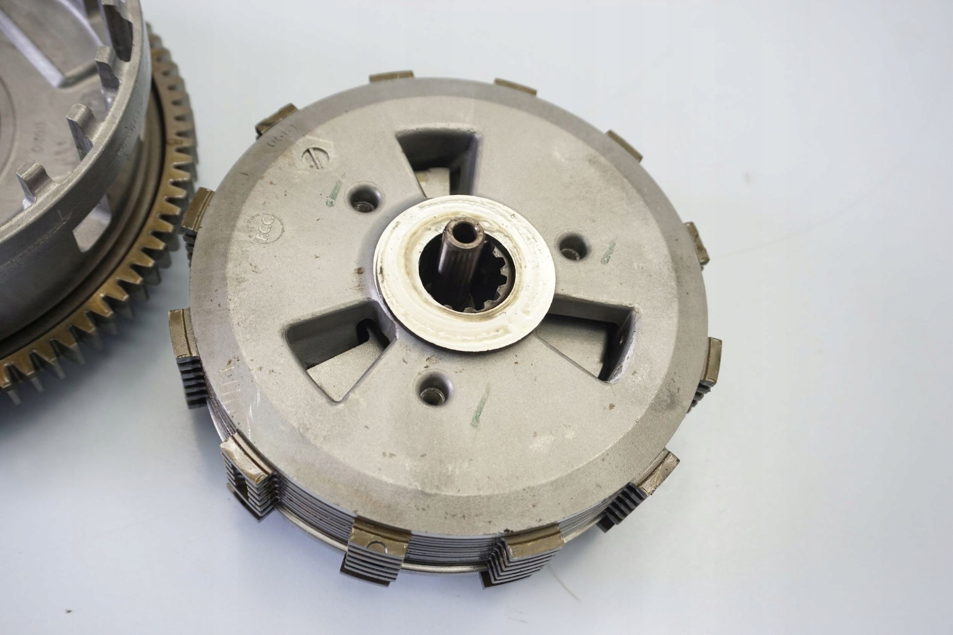KAWASAKI Z 650 17-19 Kupplung Kupplungskorb Clutch 8