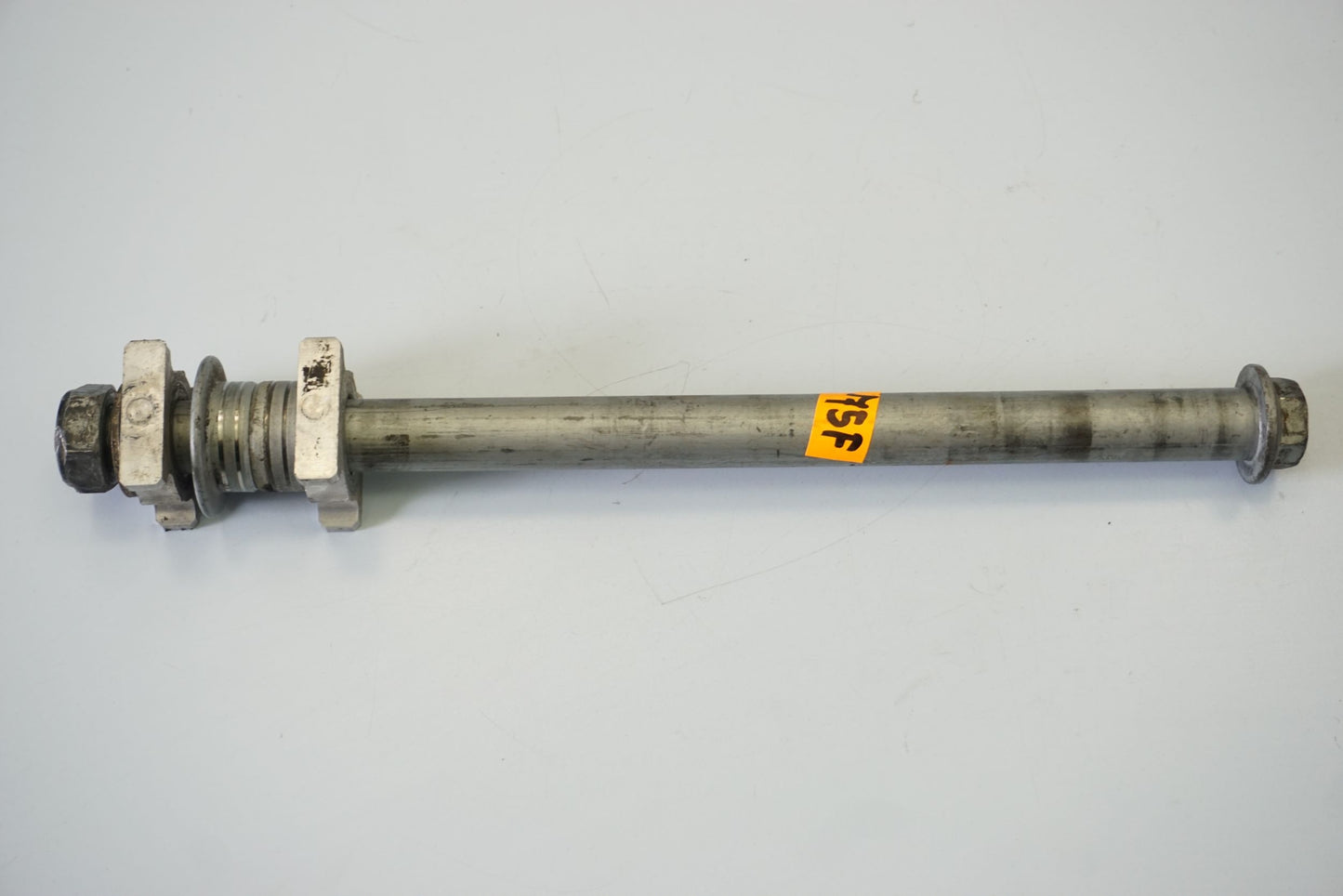 HONDA CBR 650 F 14-18 Hinterachse Achse hinten Radachse rear axle