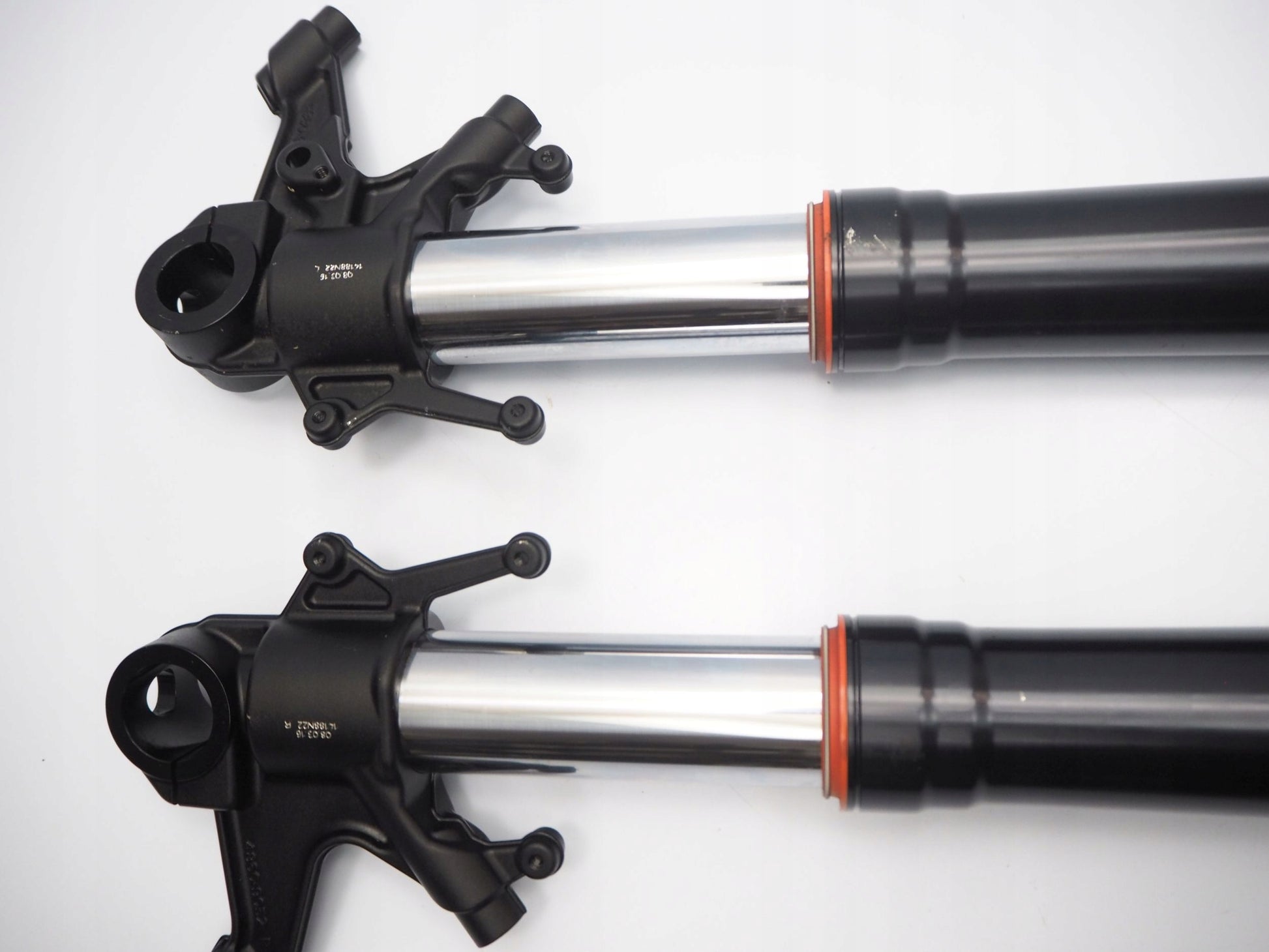 KTM 1290 SUPER DUKE 14-16 Gabel Gabelholme Fork Suspension Fourche Forcella Horquilla 3