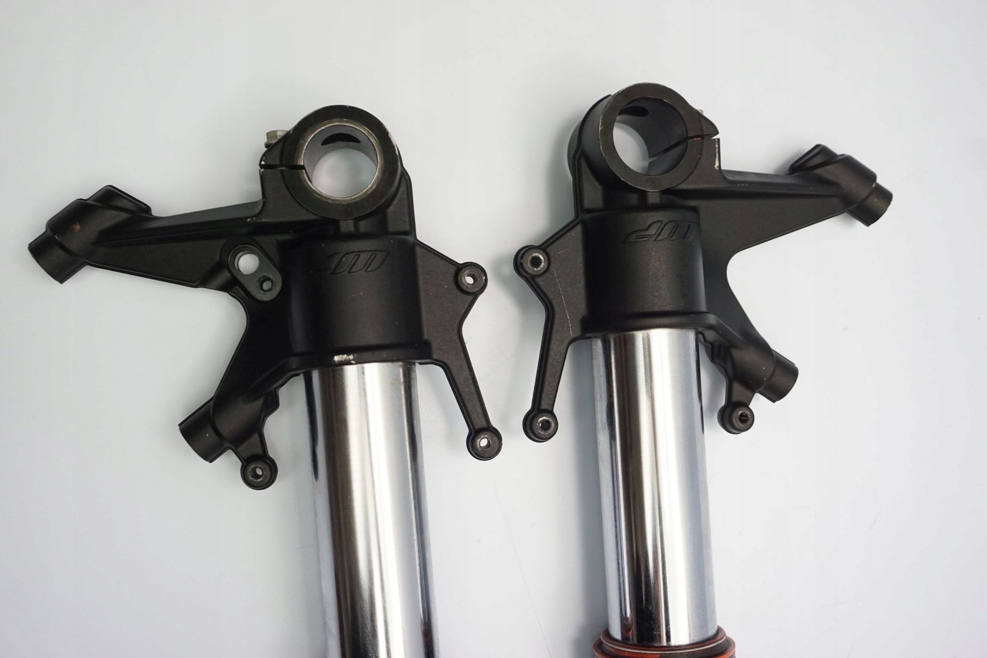KTM 1290 SUPER DUKE GT 16-18 Gabel Gabelholme Fork Suspension Fourche Forcella Horquilla 14