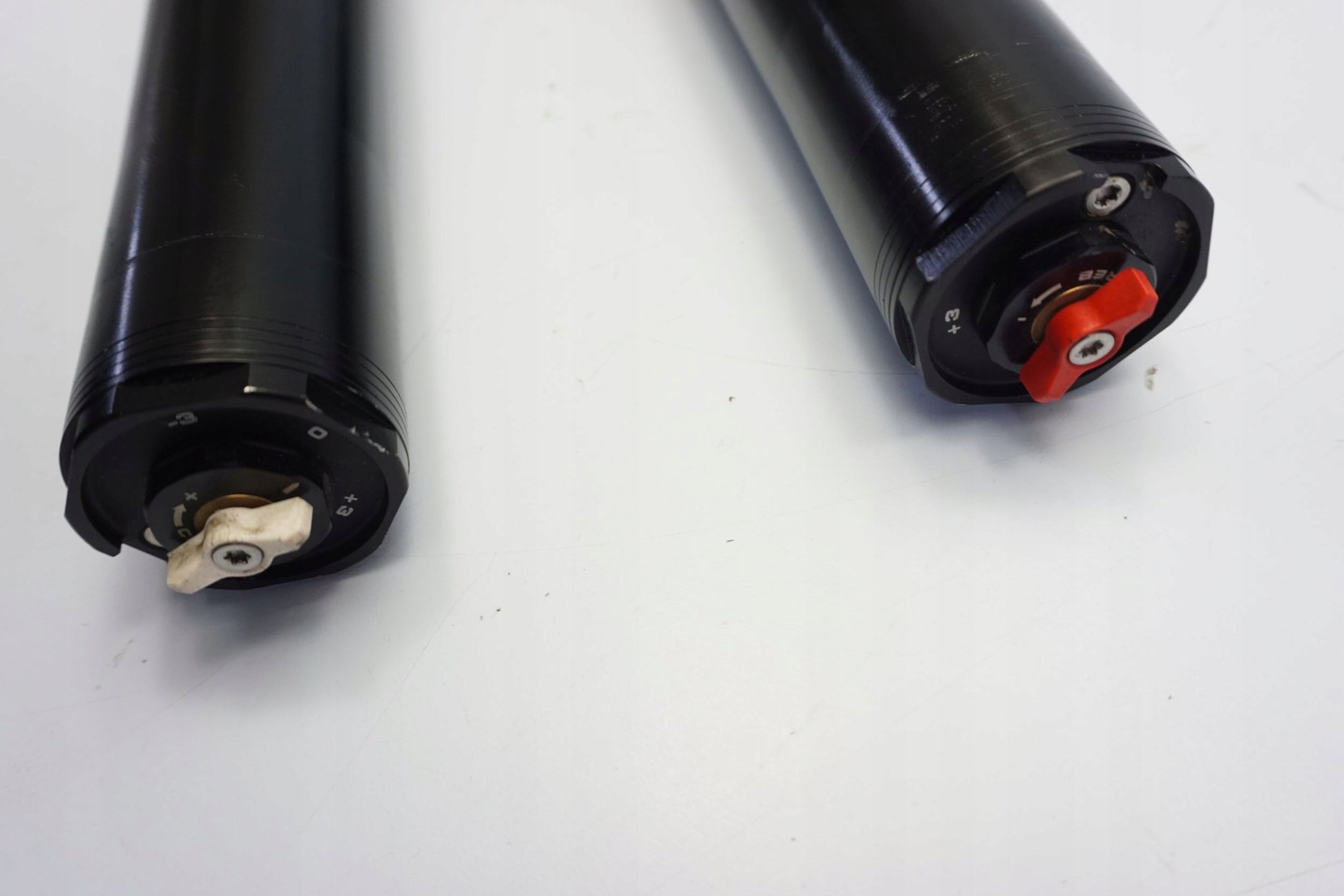 KTM 1290 SUPER DUKE R 20- Gabel Gabelholme Fork Suspension Fourche Forcella Horquilla 12