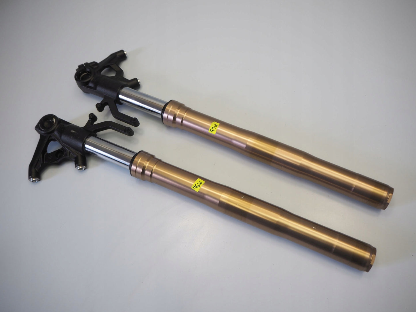 KAWASAKI Z1000 14-19 Gabel Gabelholme Fork 4