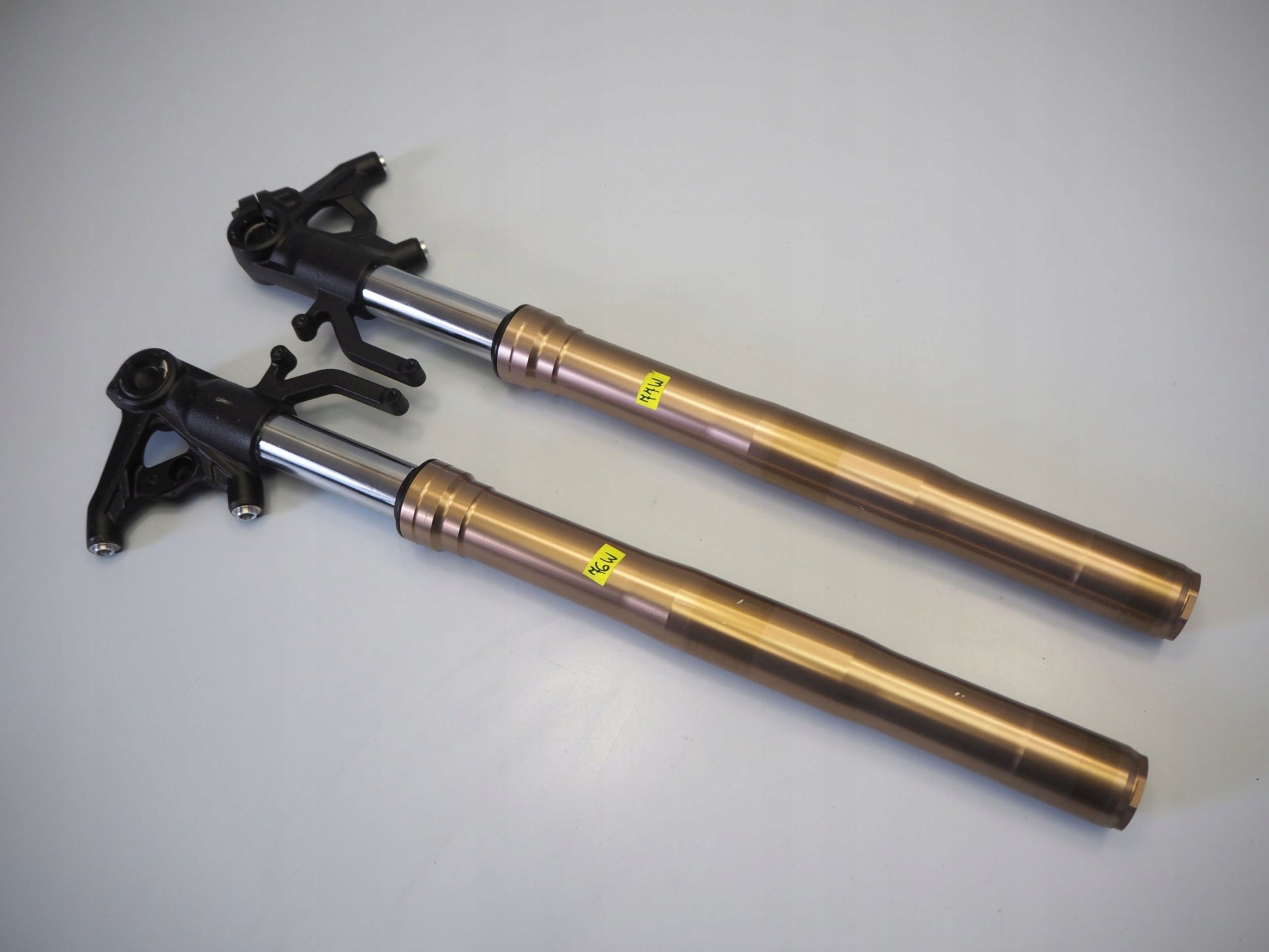 KAWASAKI Z1000 14-19 Gabel Gabelholme Fork 4