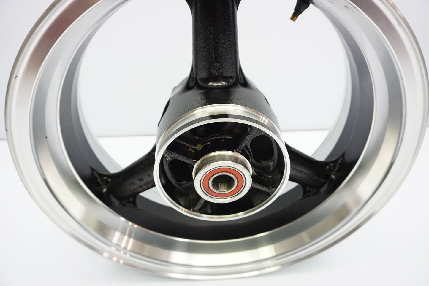 KAWASAKI Z1000 07-09 Felge hinten Wheel Hinterrad 2