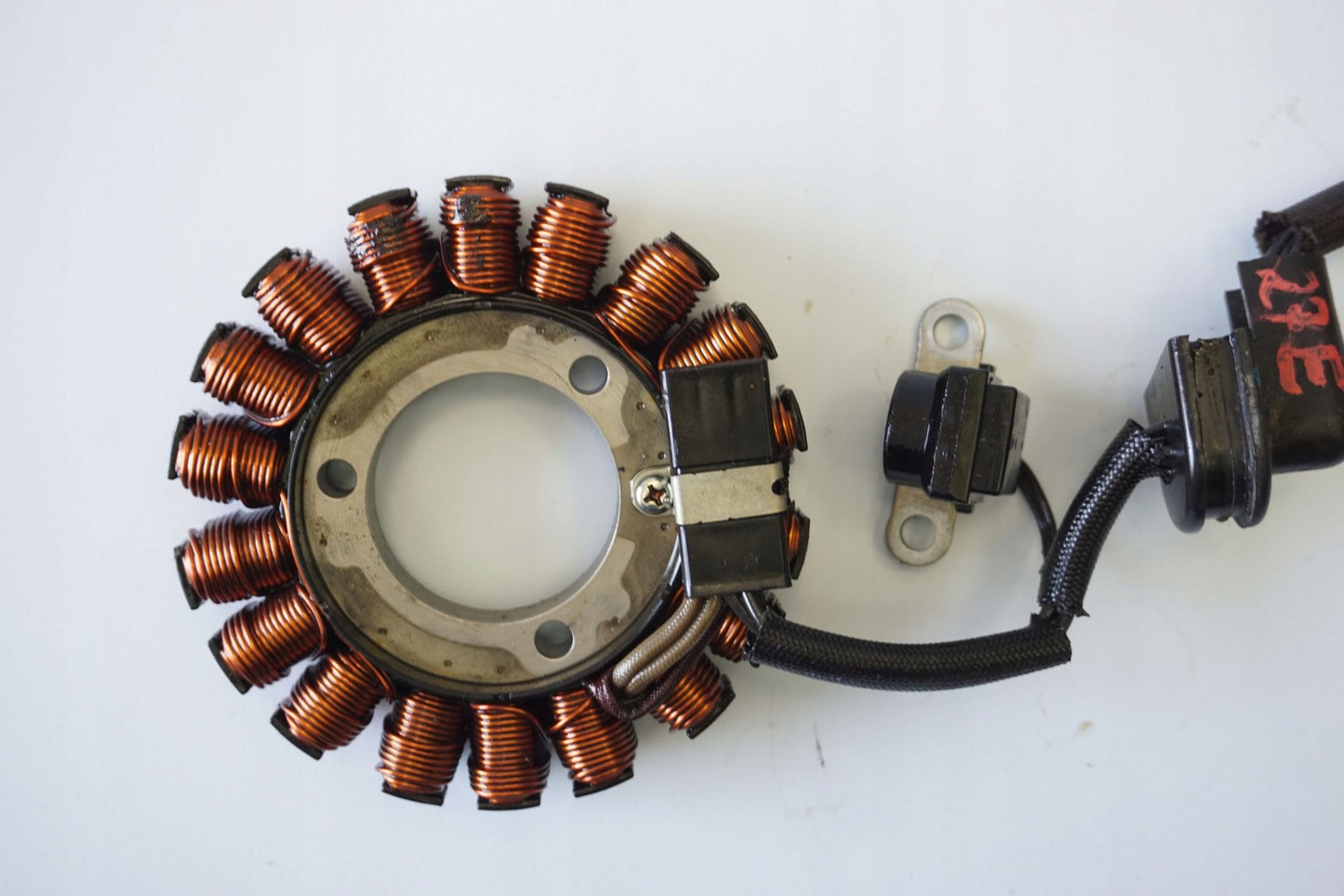 SUZUKI GSX 650 F 08-16 Lichtmaschine Stator Generator Lima Alternator