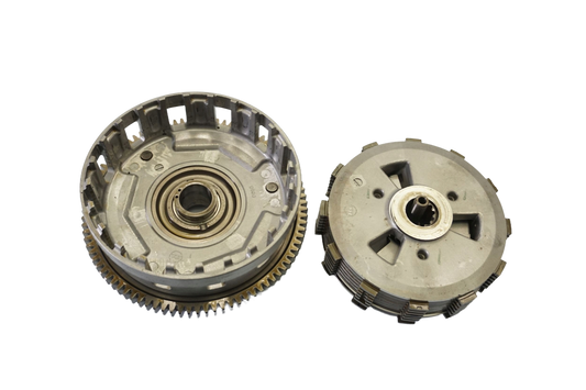 KAWASAKI Z 650 17-19 Kupplung Kupplungskorb Clutch 1