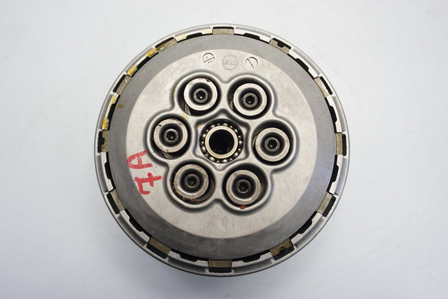 APRILIA RSV4 1000 09- Kupplung Kupplungskorb Clutch