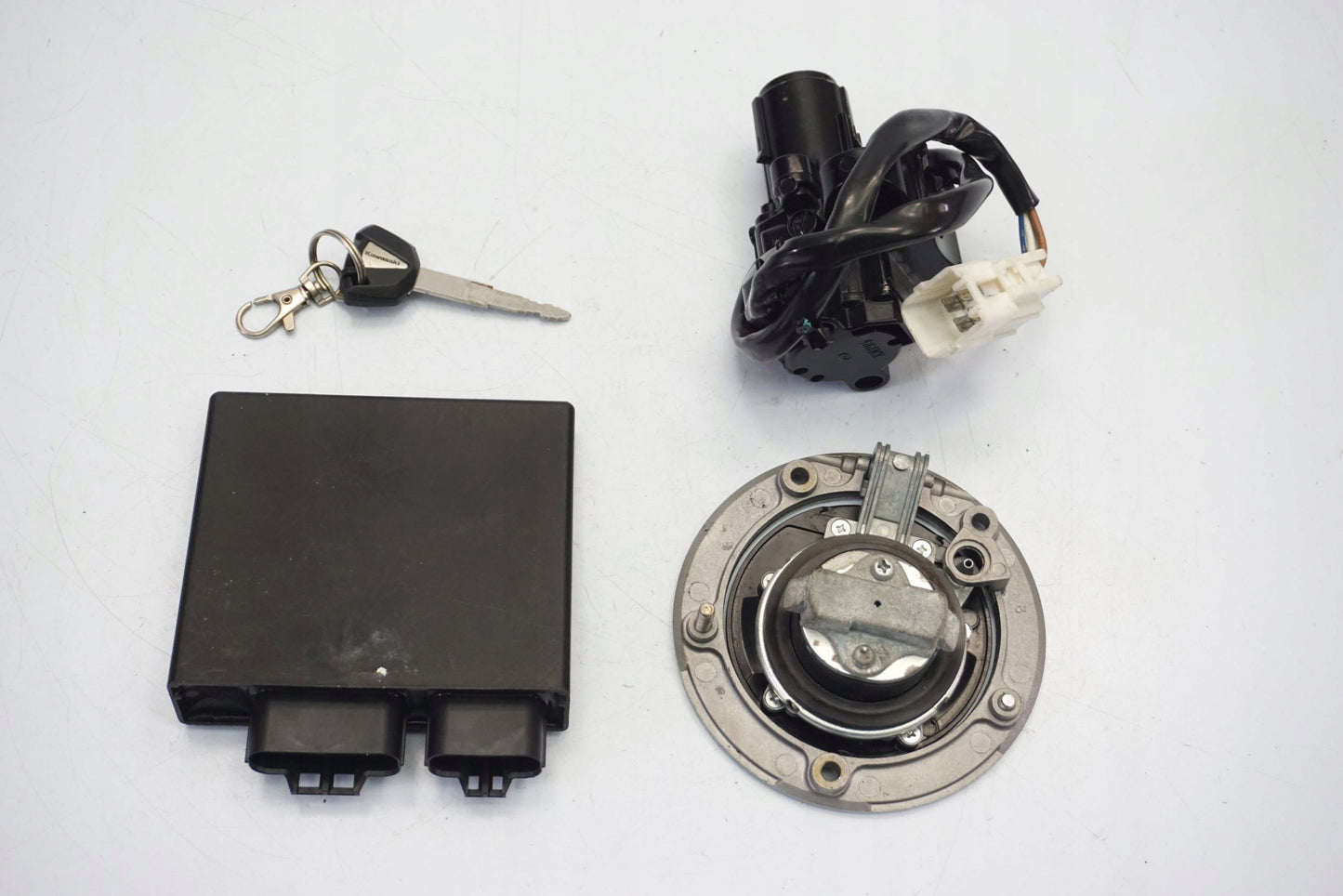 KAWASAKI 650 ER-6N 12-17 Schlosssatz Zündschloss Lock Set 8