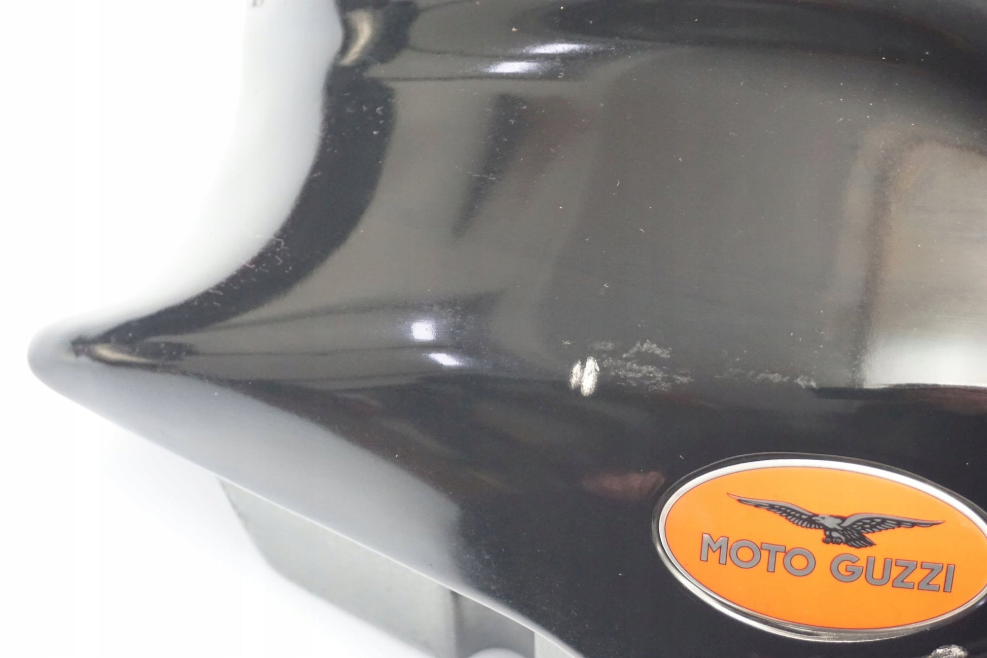 MOTO GUZZI 1200 SPORT V4 06-13 Kraftstofftank Benzintank Fuel Tank 12