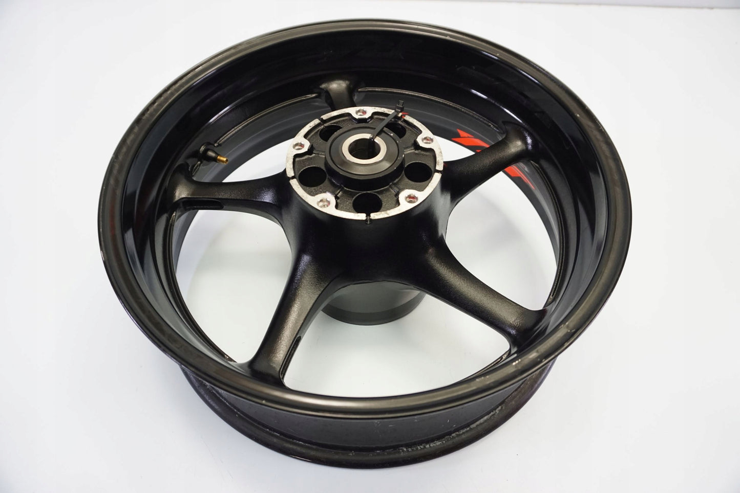 YAMAHA YZF-R6 RJ11 06-07 Felge hinten Wheel Hinterrad