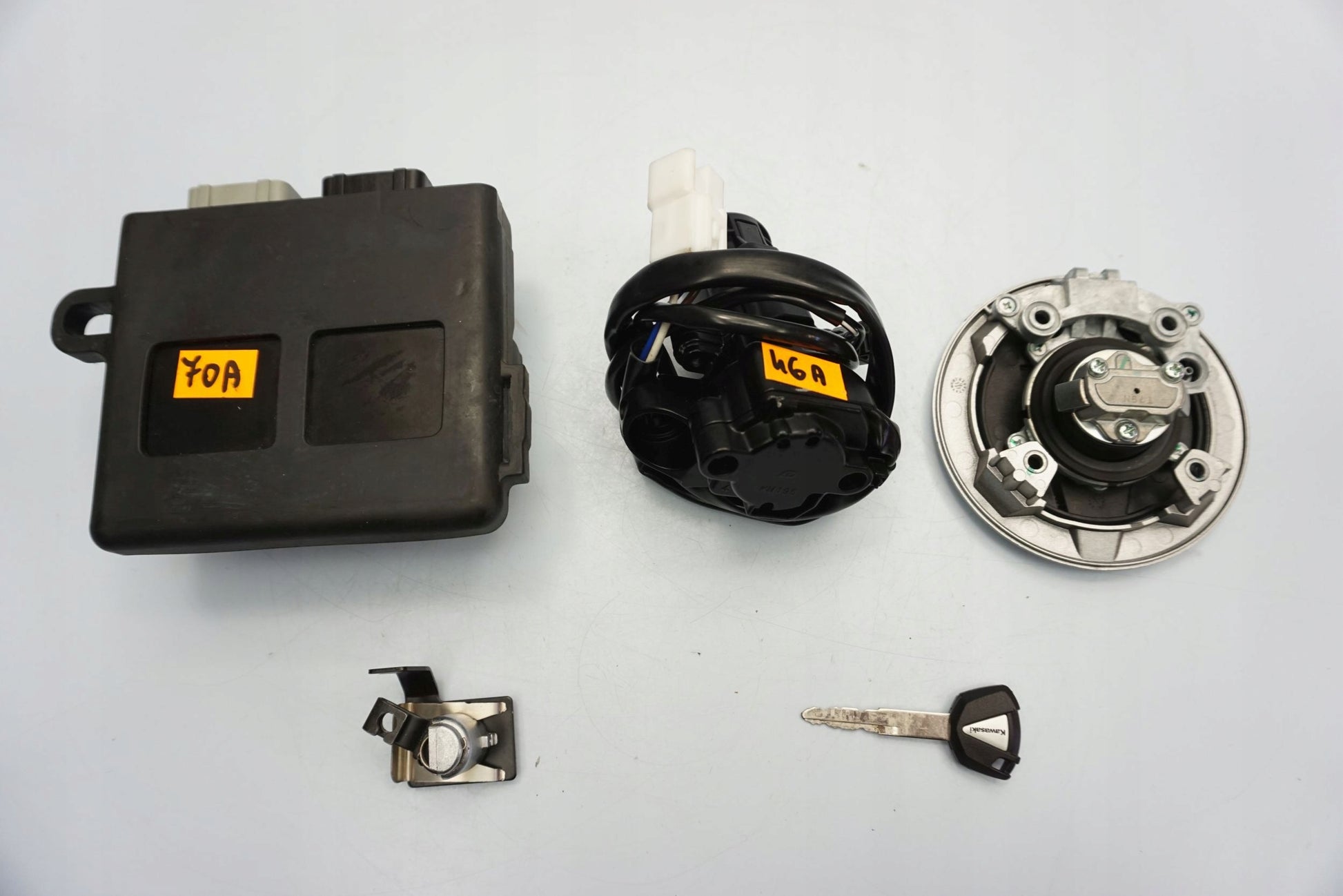 KAWASAKI Z-900 17-19 Schlosssatz Zündschloss Lock Set 3