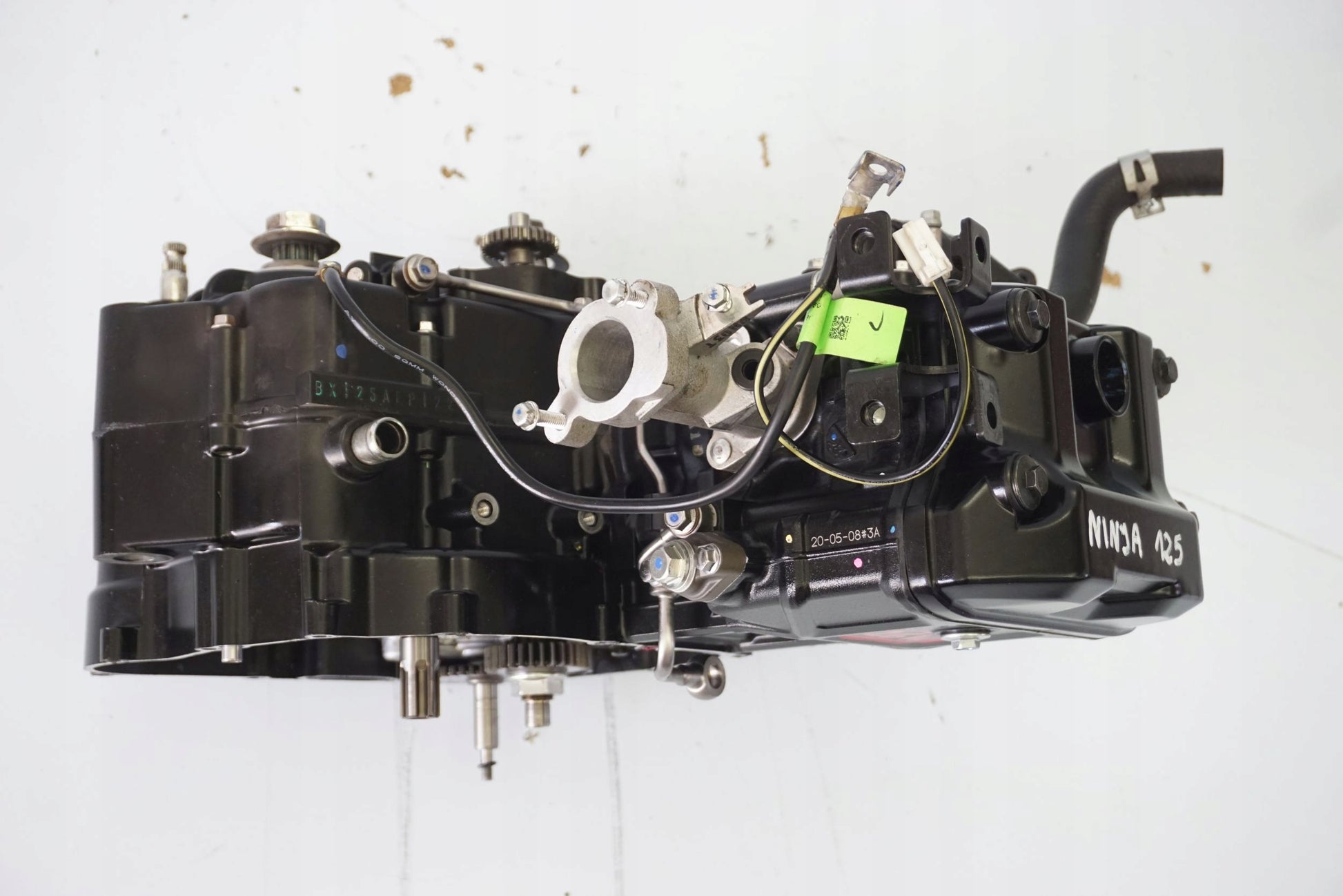 KAWASAKI NINJA 125 19- Motor Motorblock Engine 3