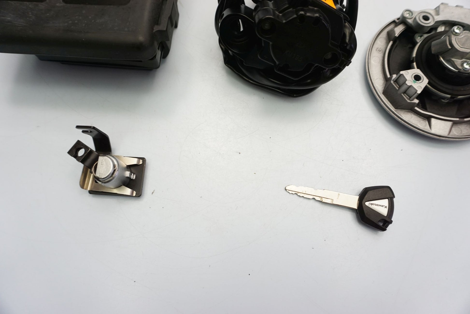 KAWASAKI Z-900 17-19 Schlosssatz Zündschloss Lock Set 14