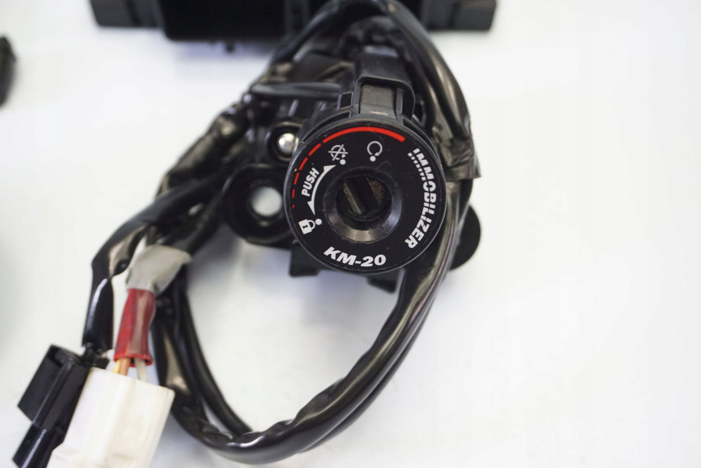 KAWASAKI ZX-10R 21-22 Schlosssatz Zündschloss Lock Set 4