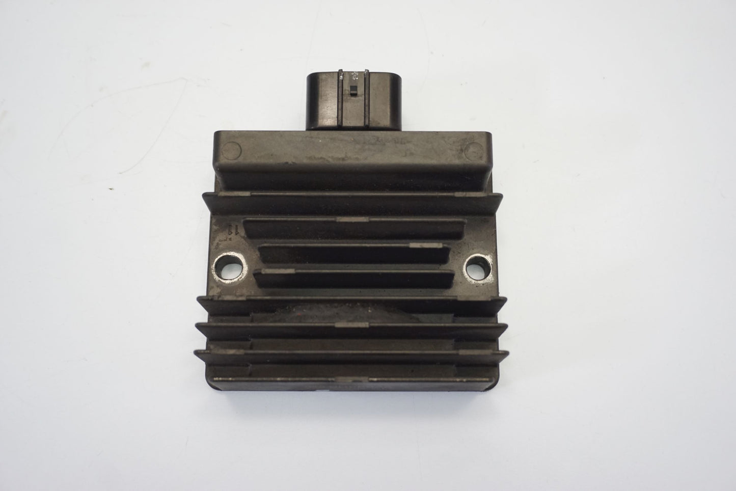 KAWASAKI Z 650 17-19 Spannungsregler Gleichrichter Rectifier Voltage Regulator 2